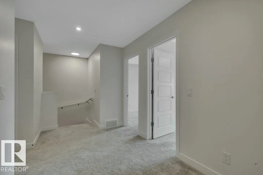 114 STONEHOUSE Way