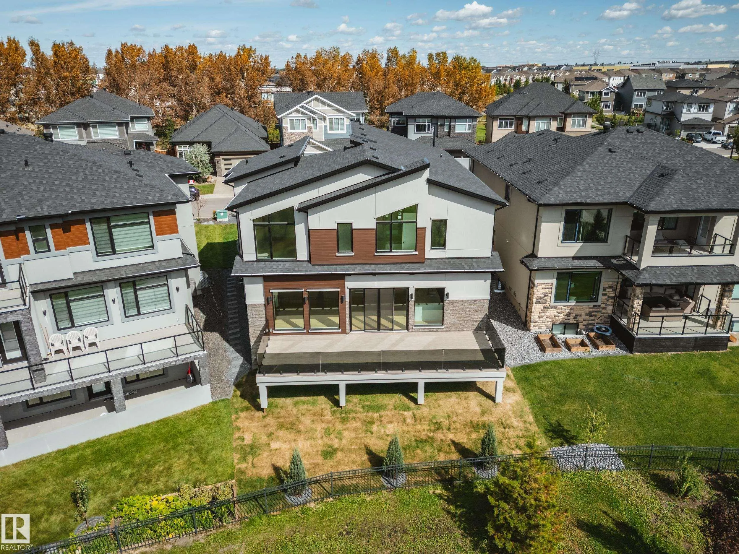 5605 CAUTLEY Cove