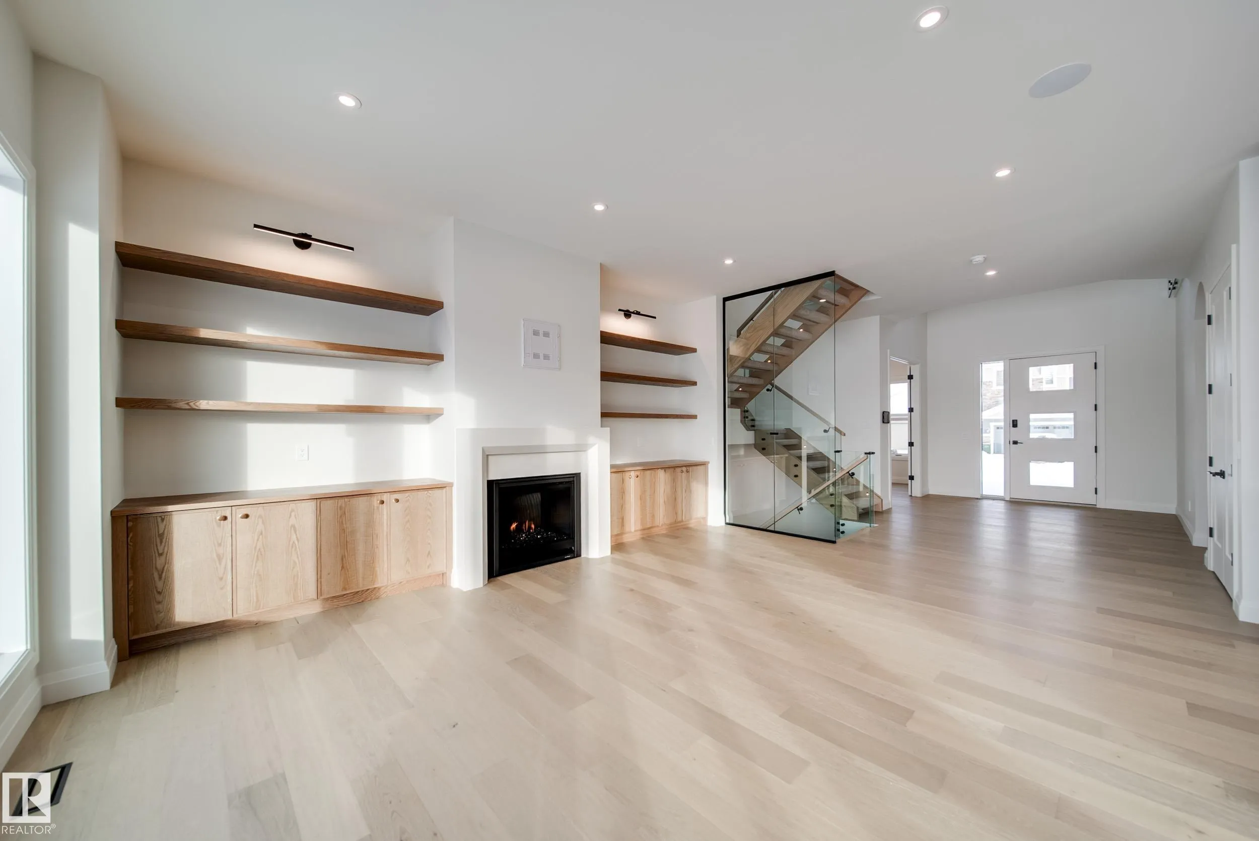 5605 CAUTLEY Cove