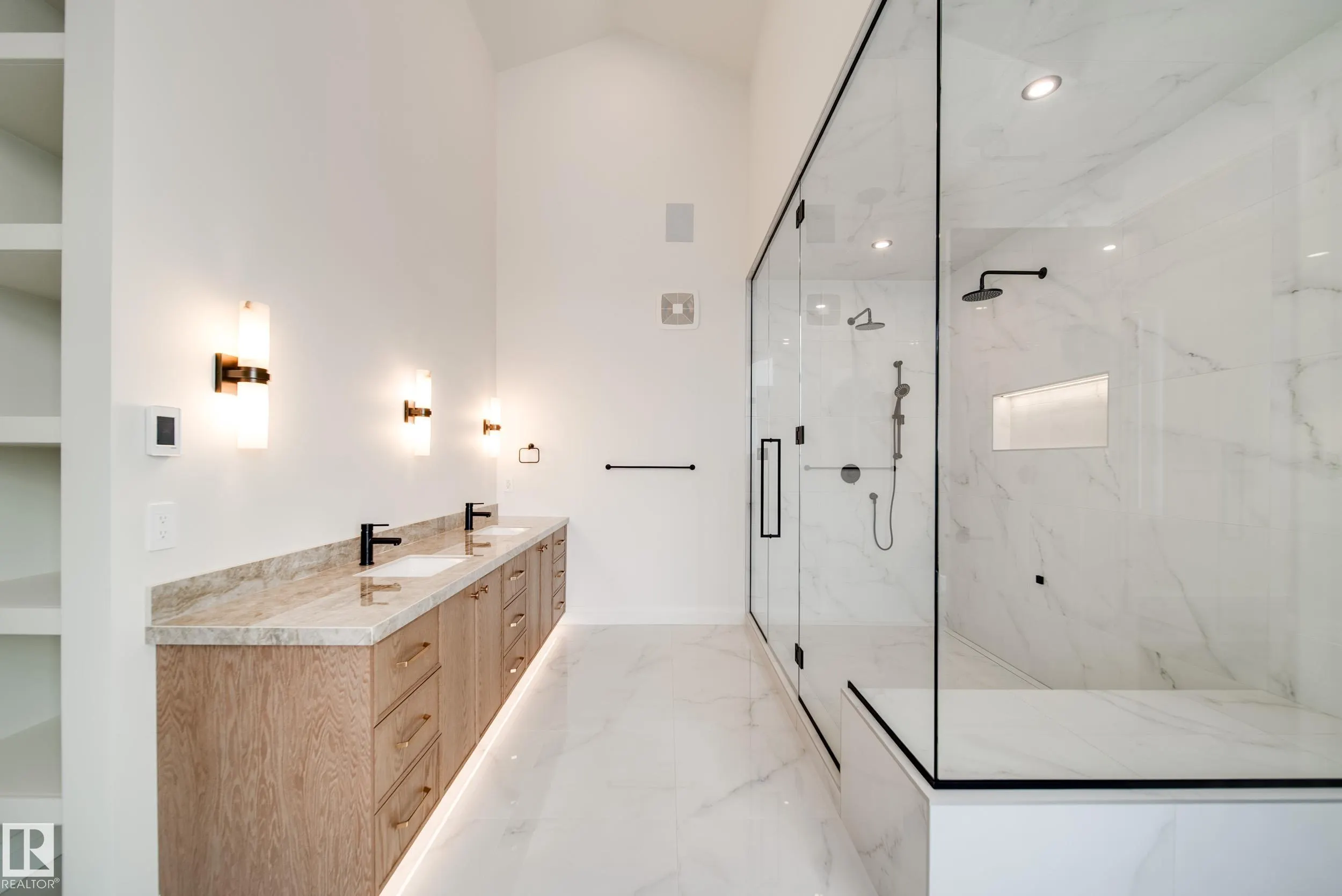 5605 CAUTLEY Cove