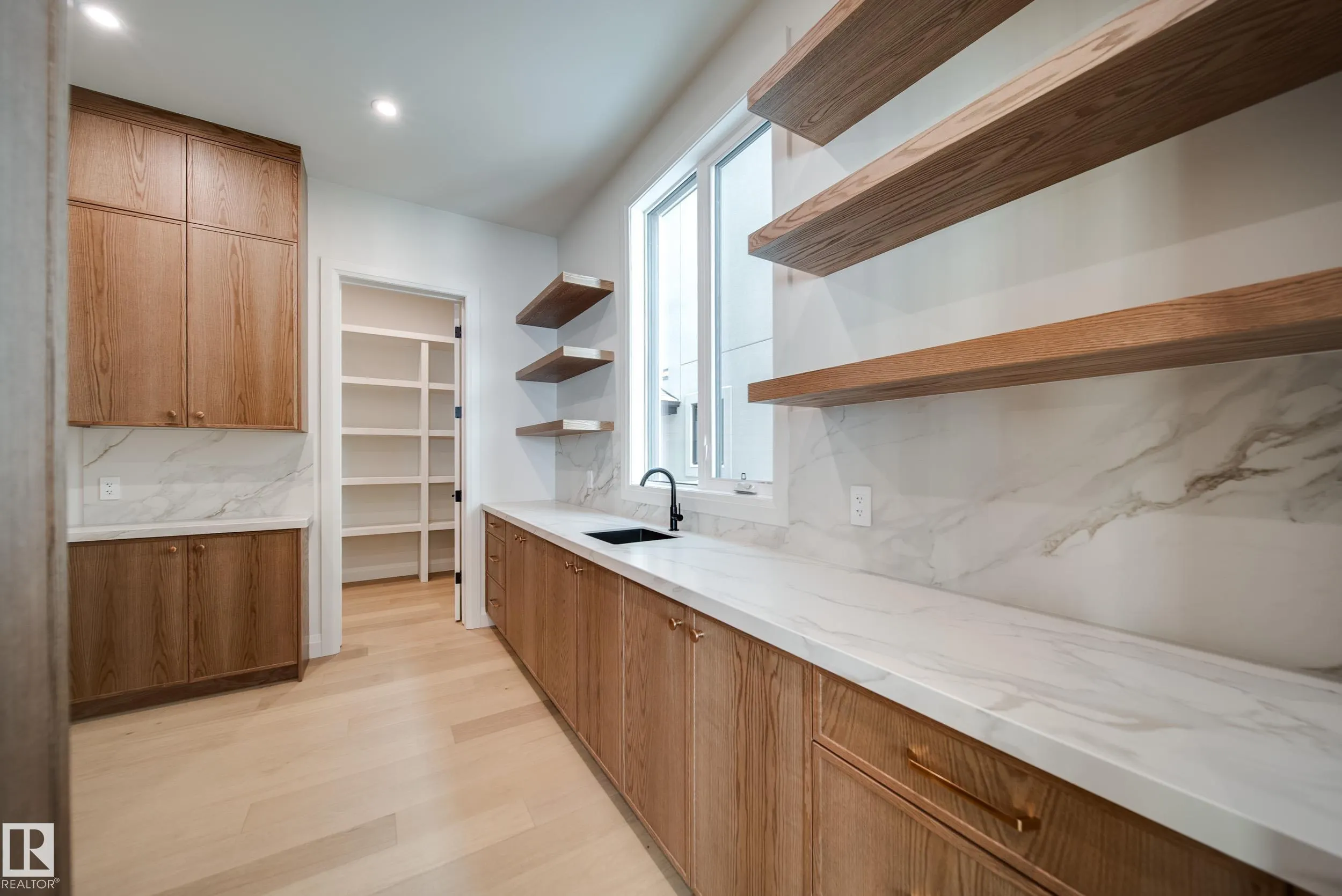5605 CAUTLEY Cove