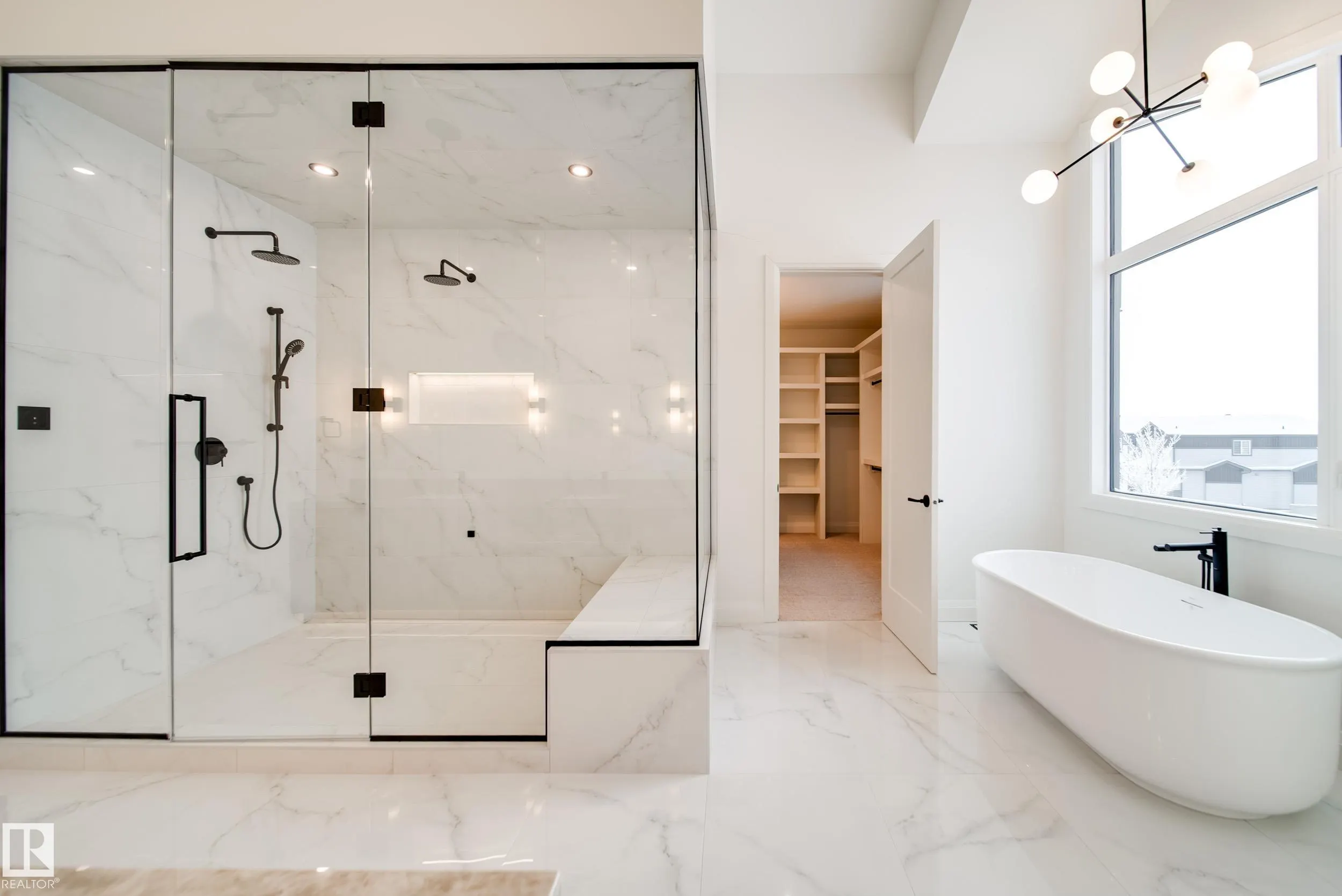 5605 CAUTLEY Cove