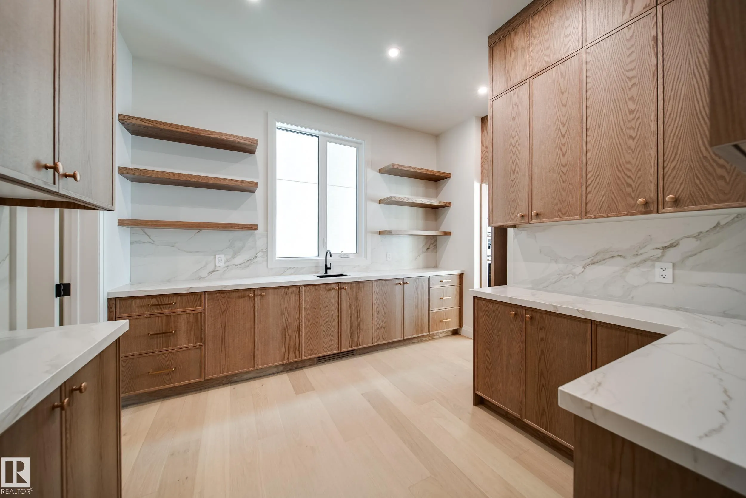 5605 CAUTLEY Cove