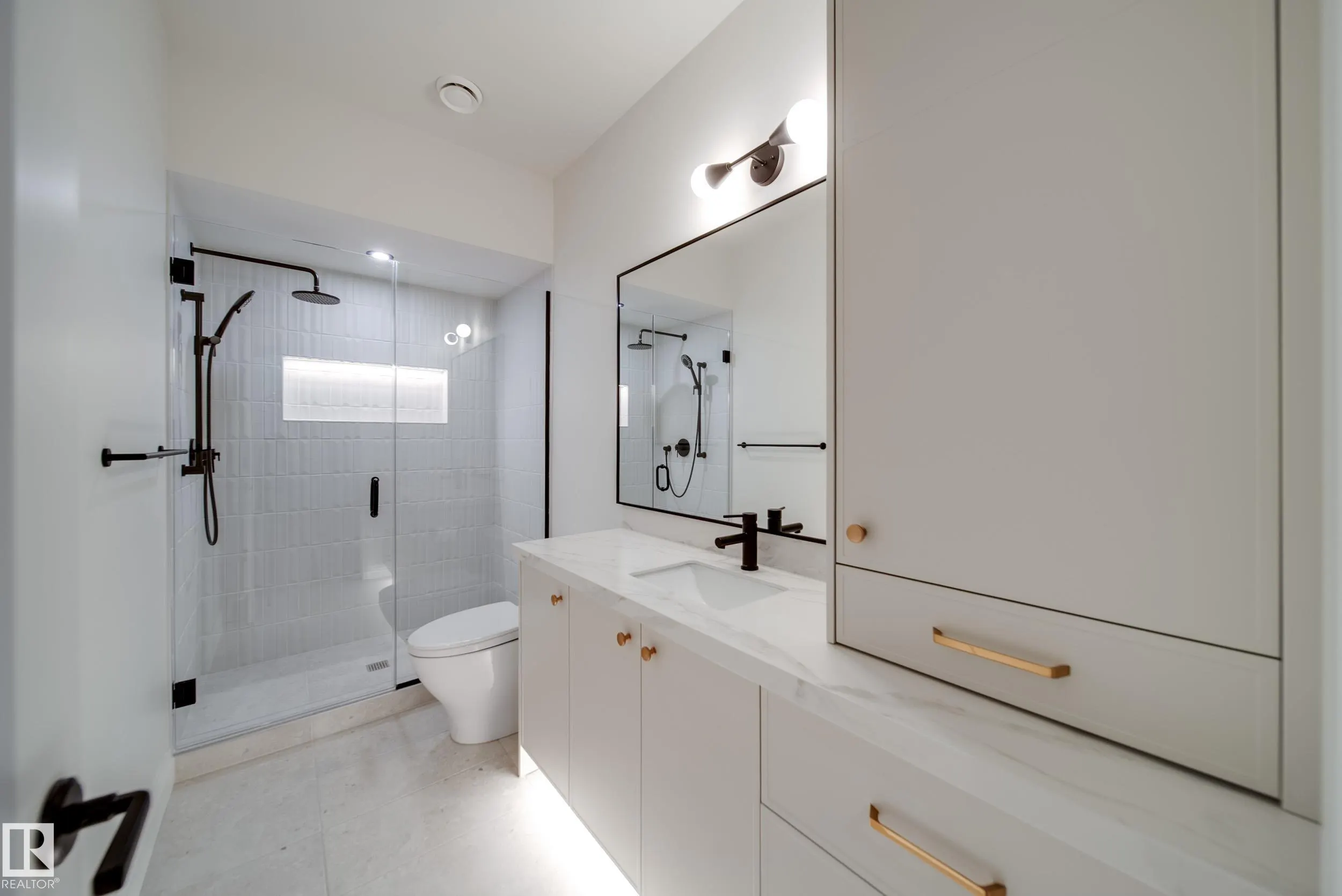 5605 CAUTLEY Cove