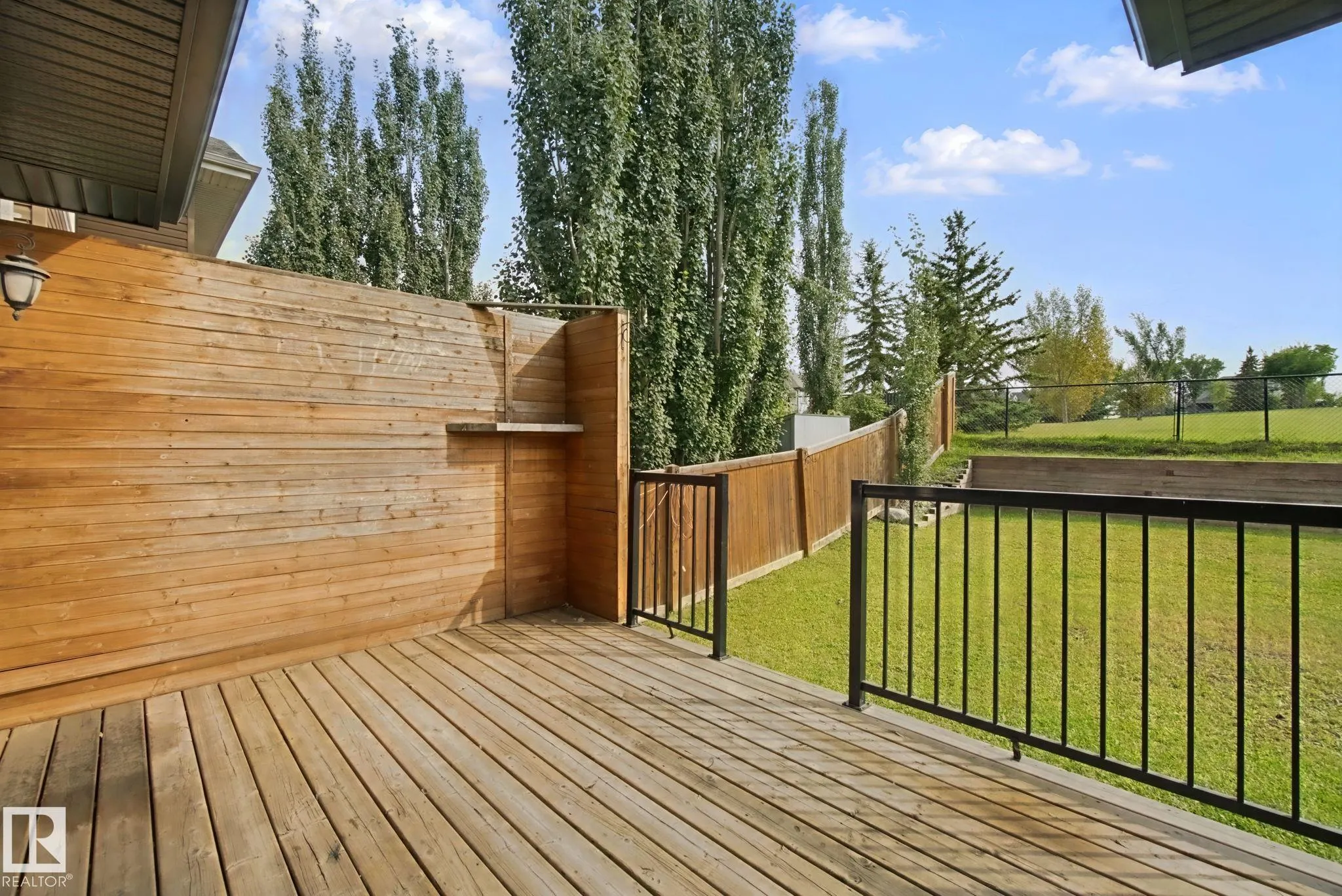 51 VIVIAN Way