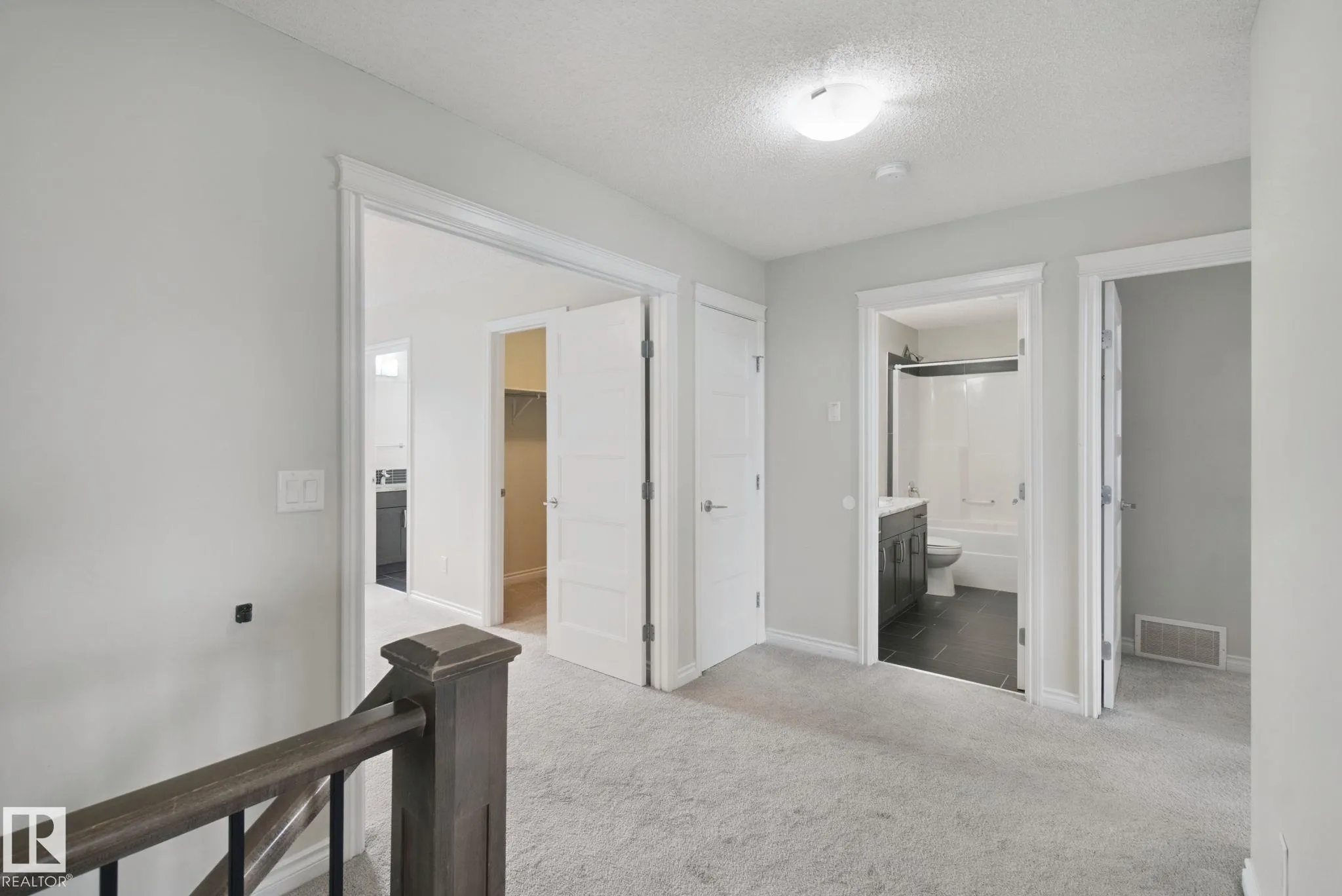 51 VIVIAN Way