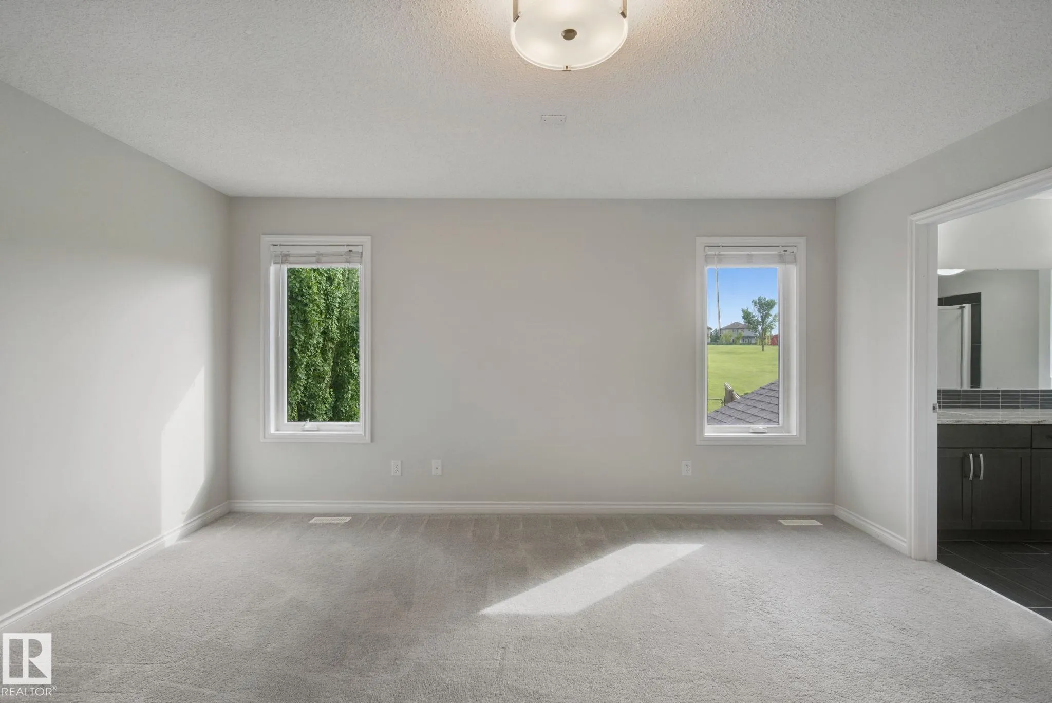 51 VIVIAN Way