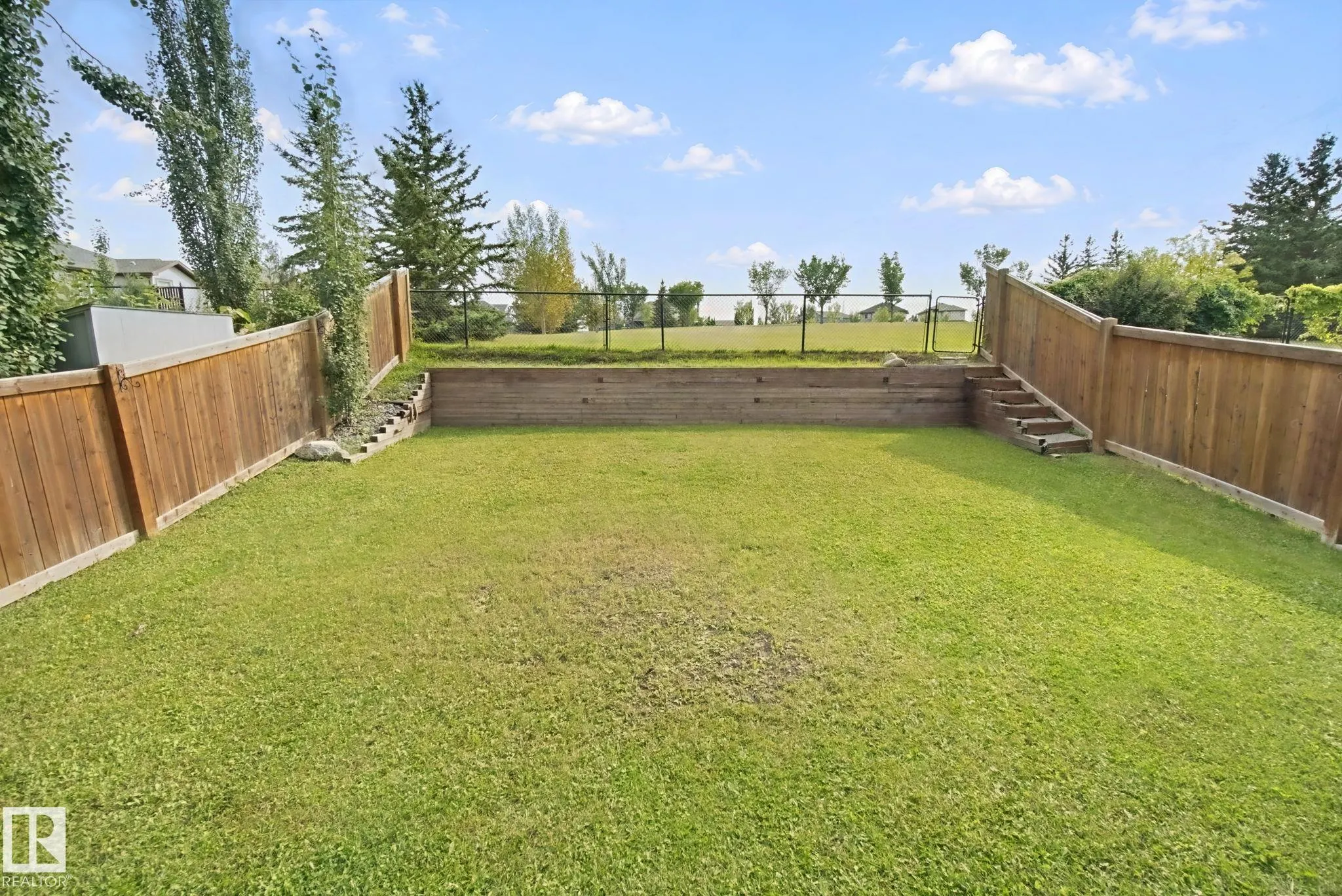 51 VIVIAN Way