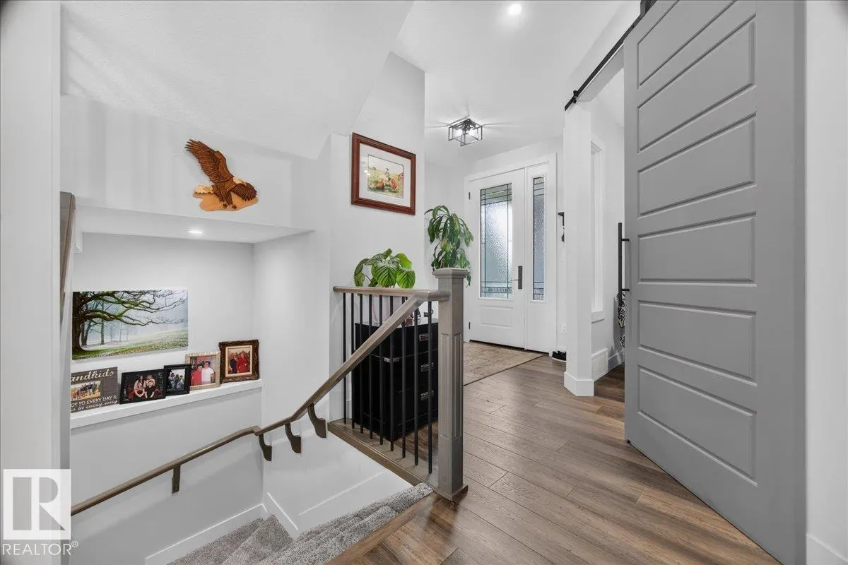 129 STARLING Way