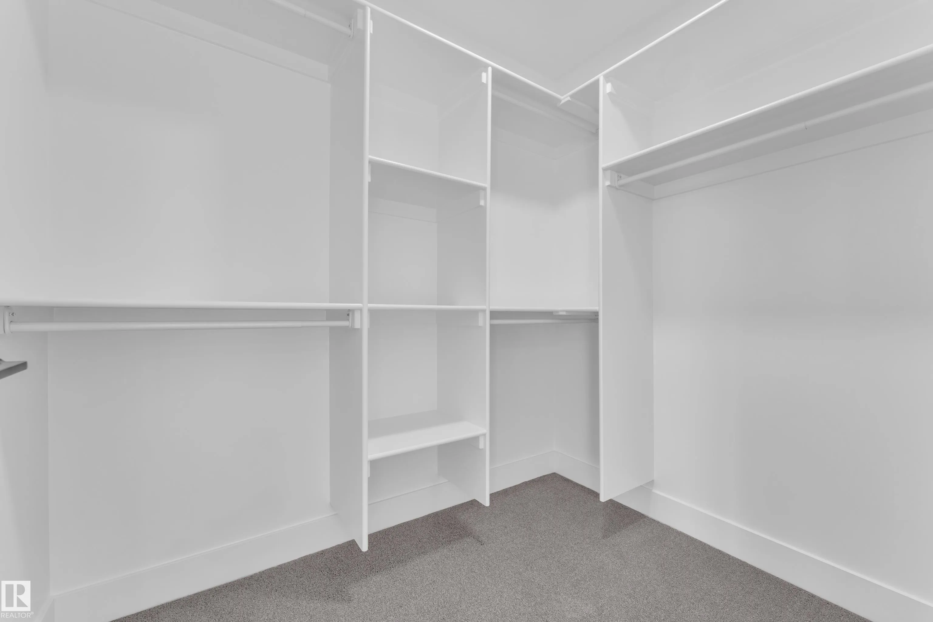 285 Munn Way