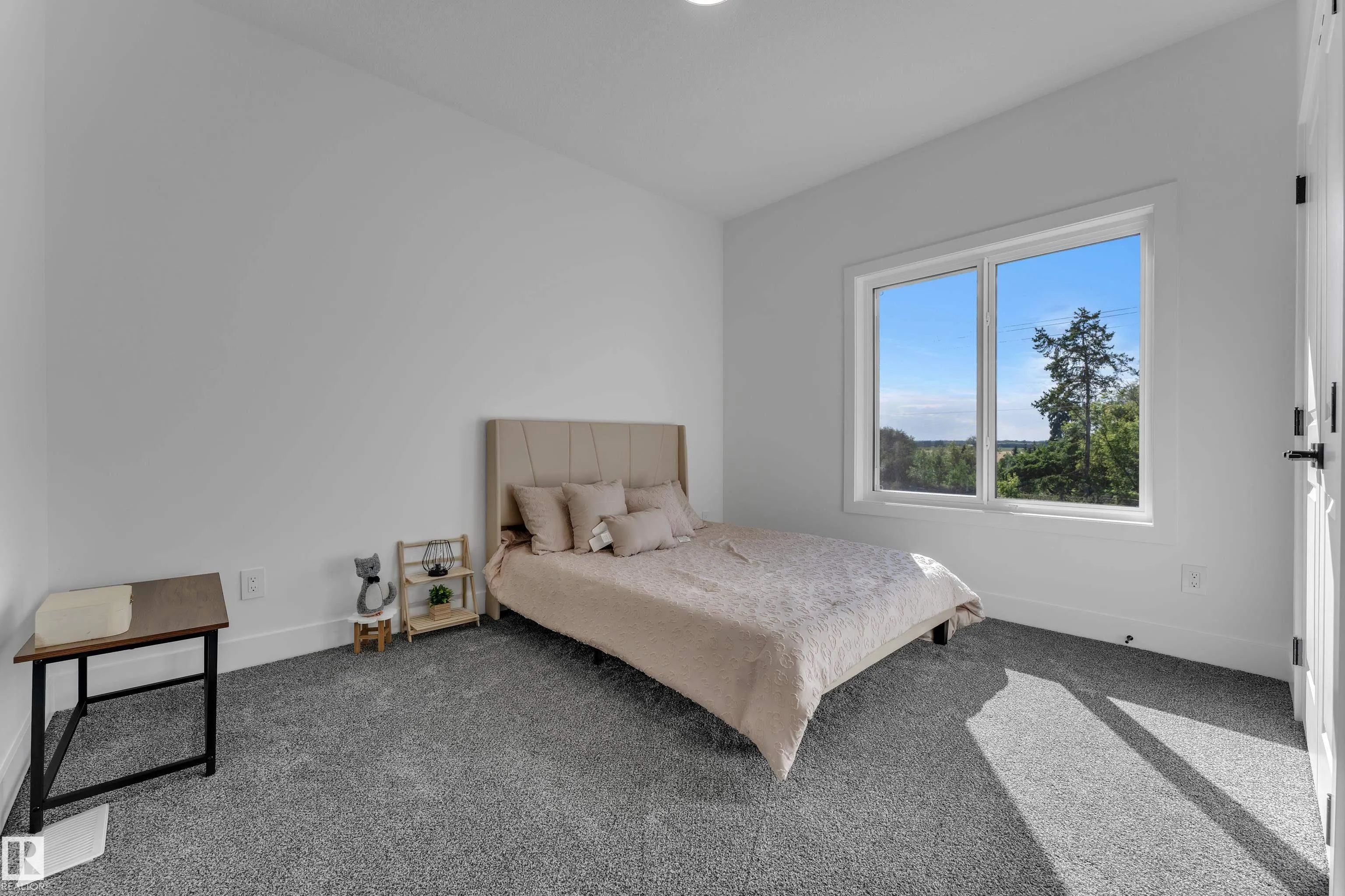 259 Linden Loop