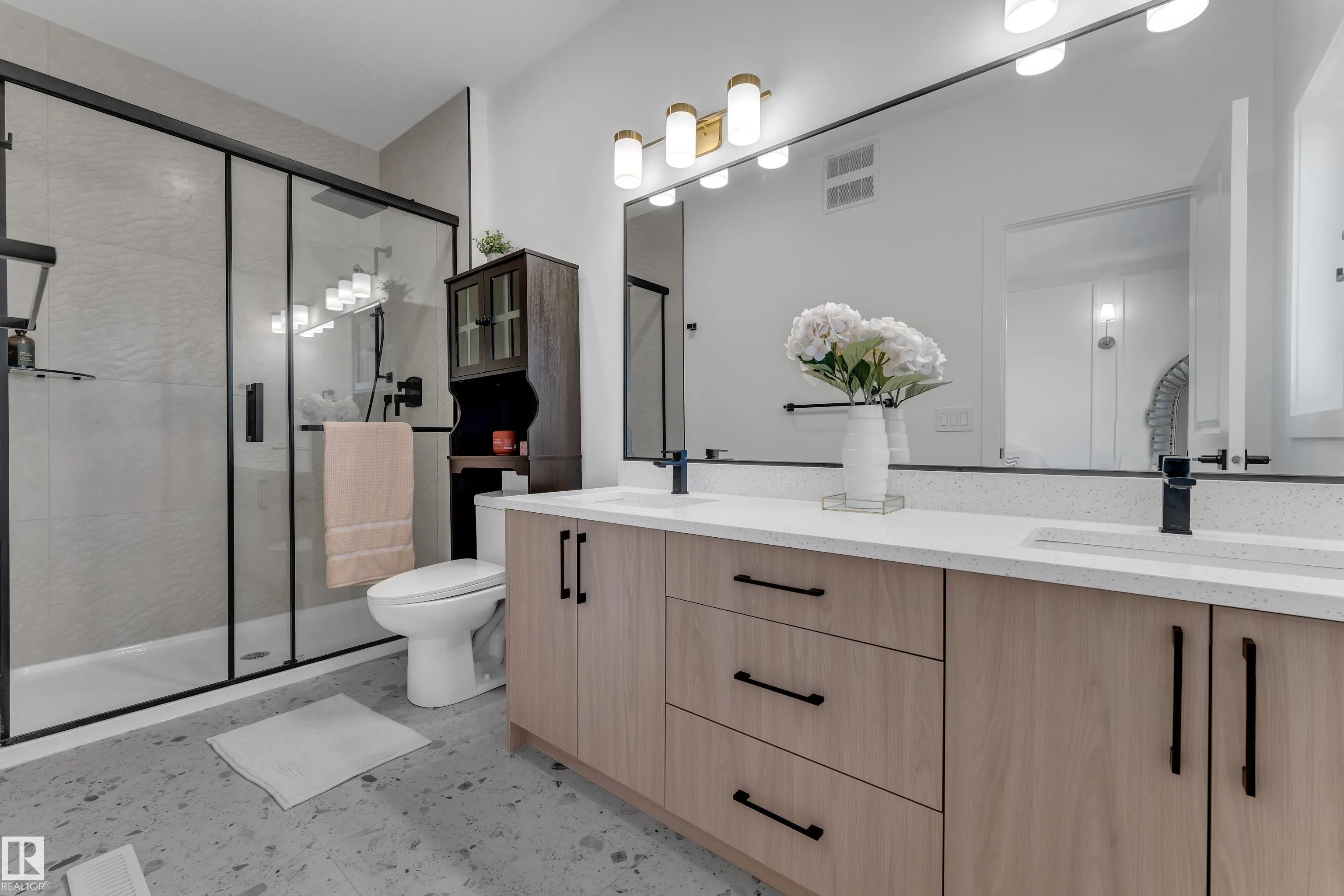 259 Linden Loop