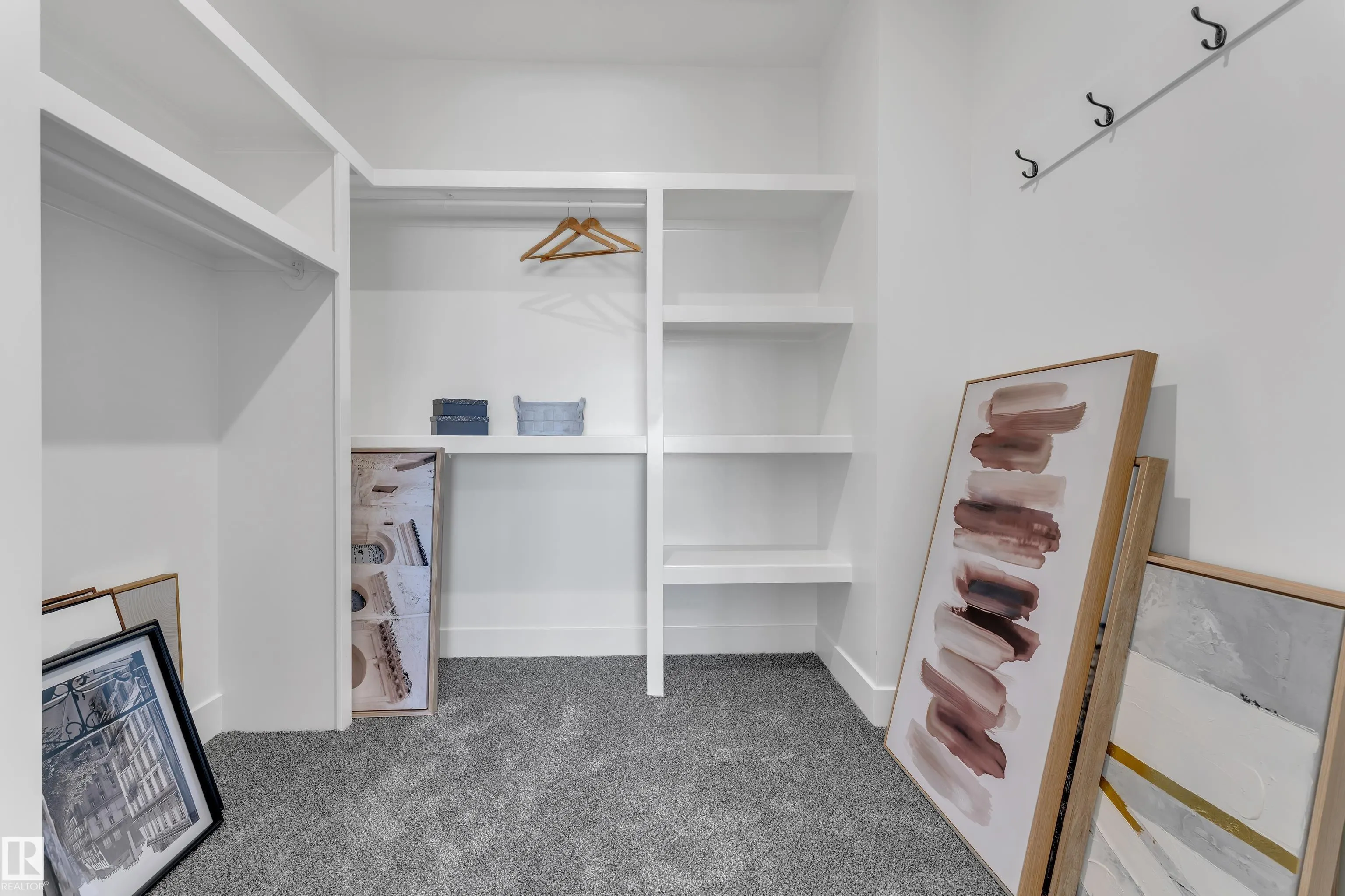 259 Linden Loop