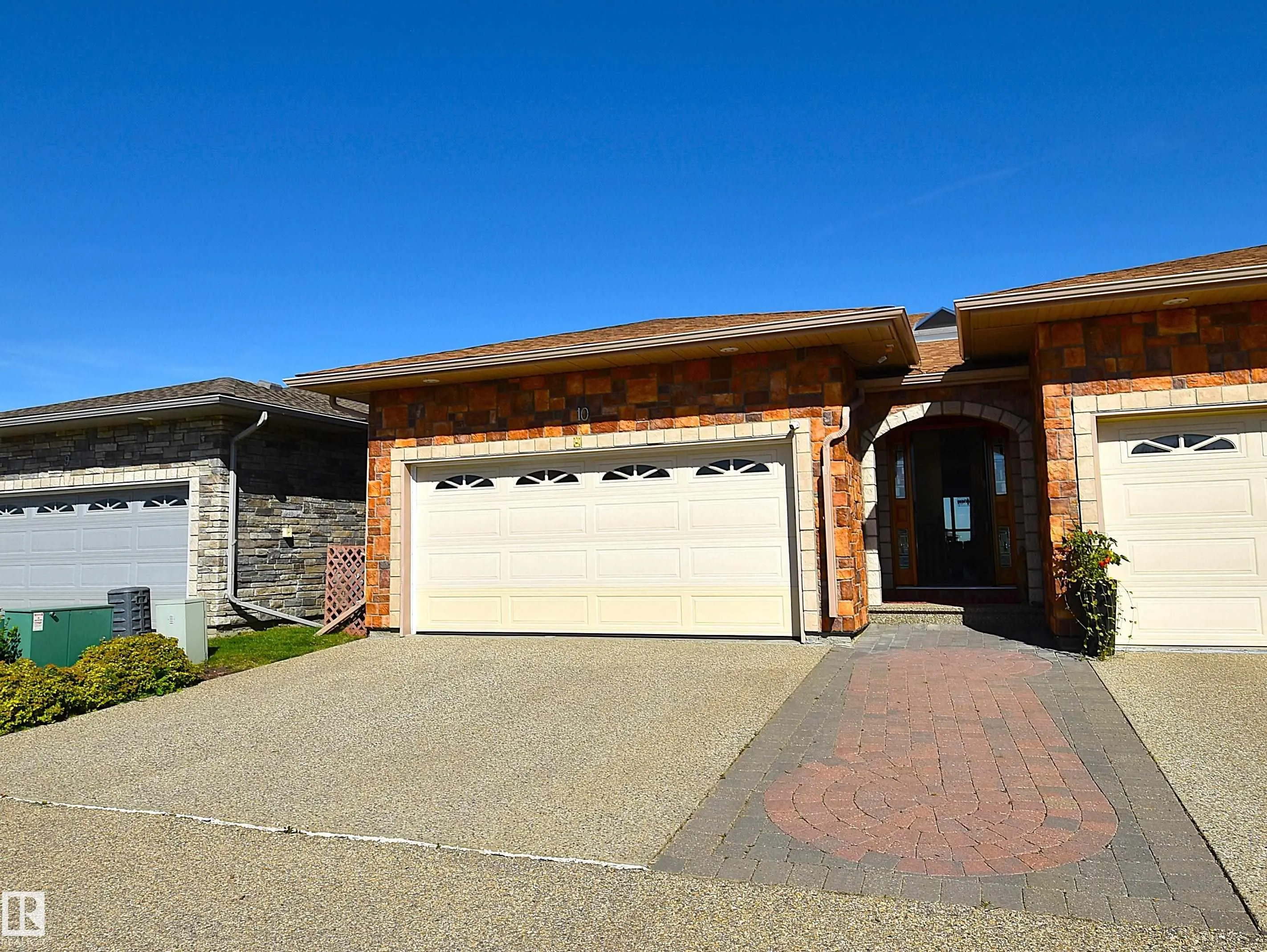 10500 103 Avenue