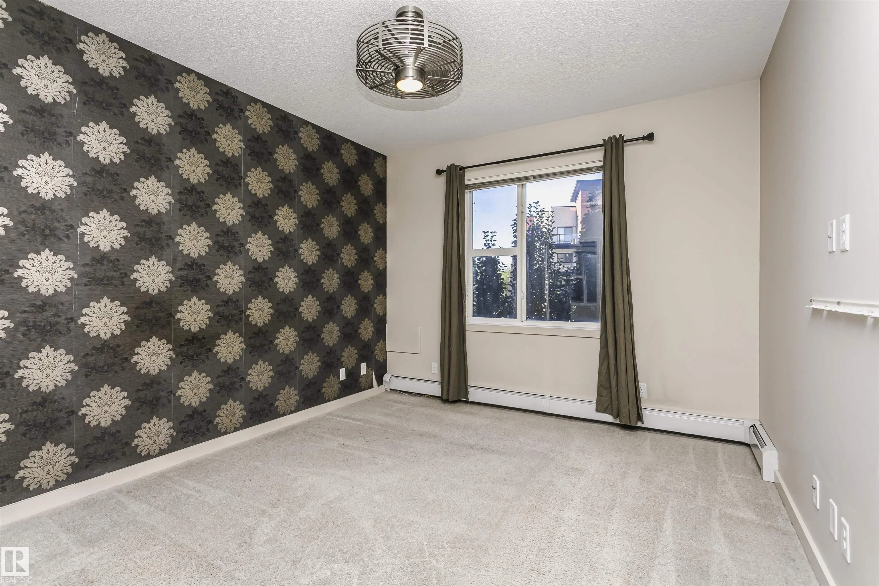 304 AMBLESIDE LINK