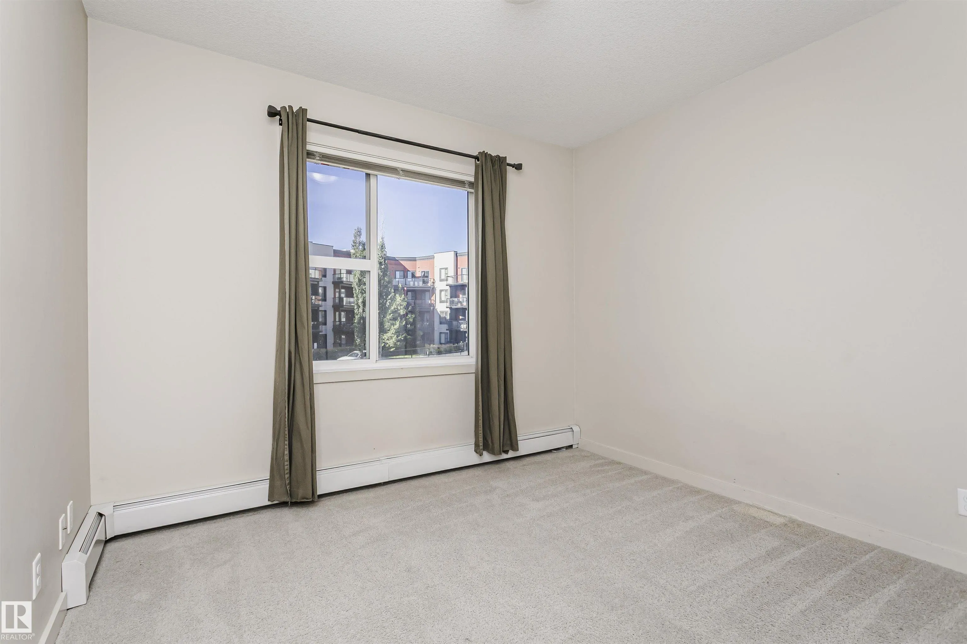 304 AMBLESIDE LINK