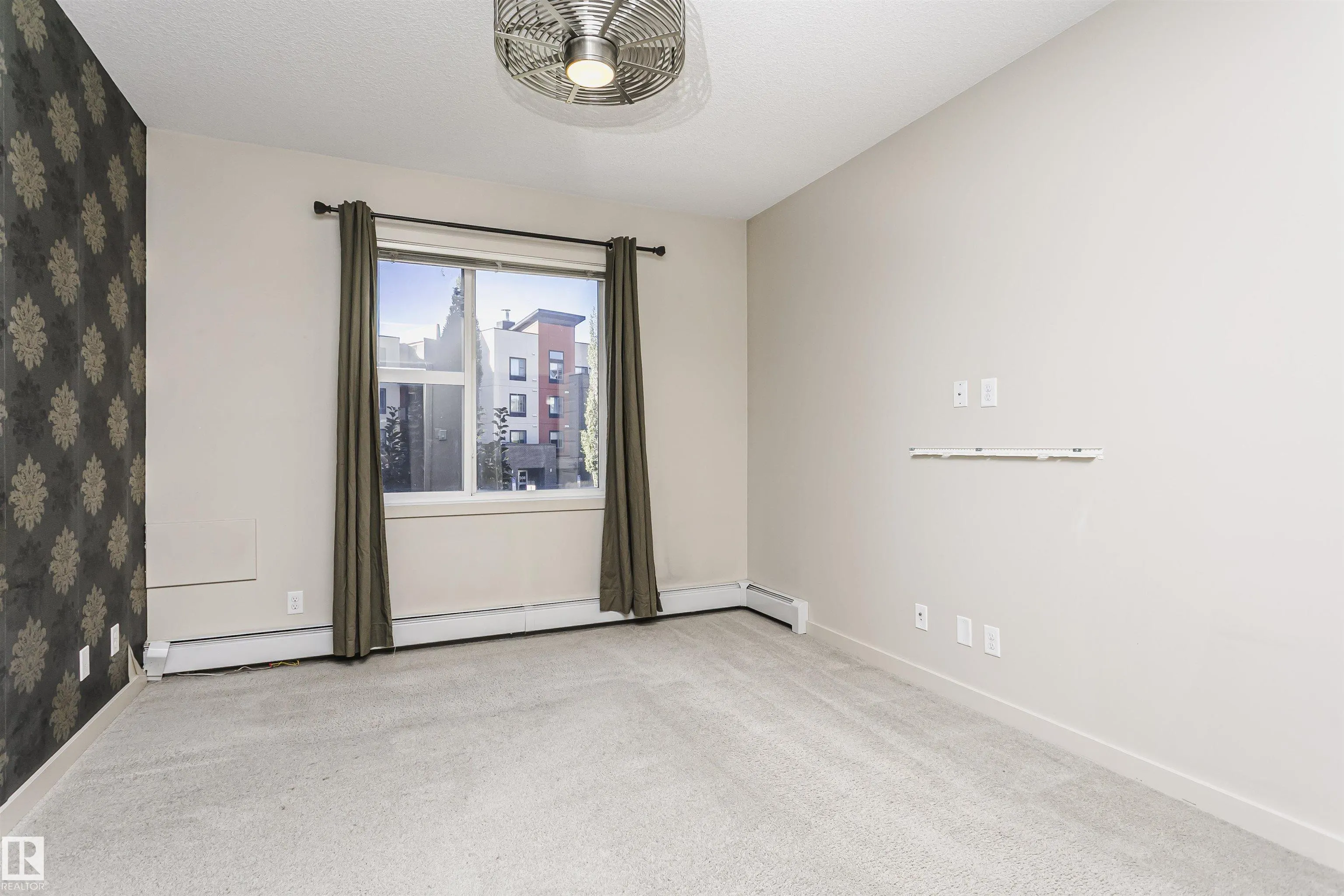 304 AMBLESIDE LINK