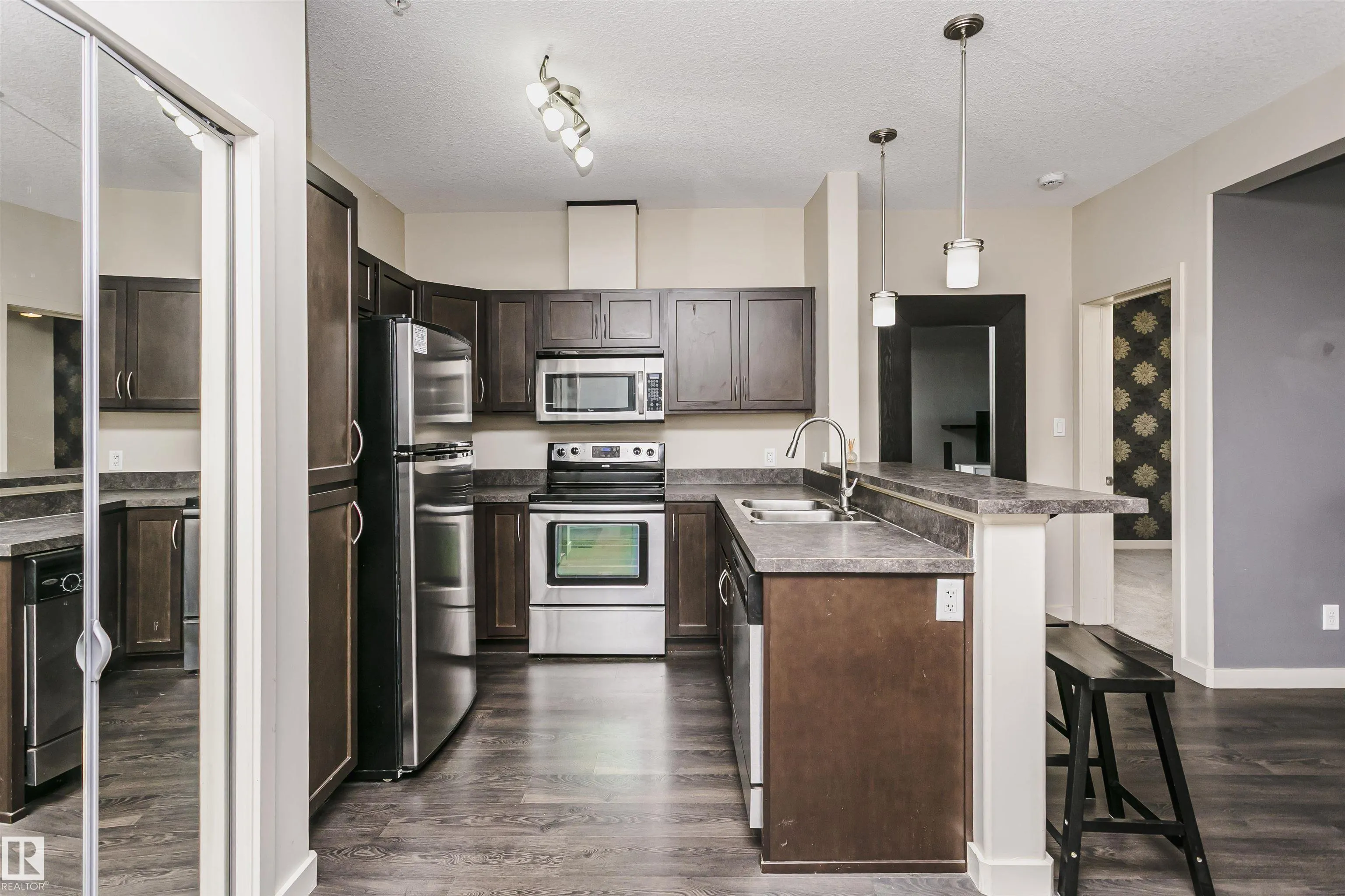 304 AMBLESIDE LINK