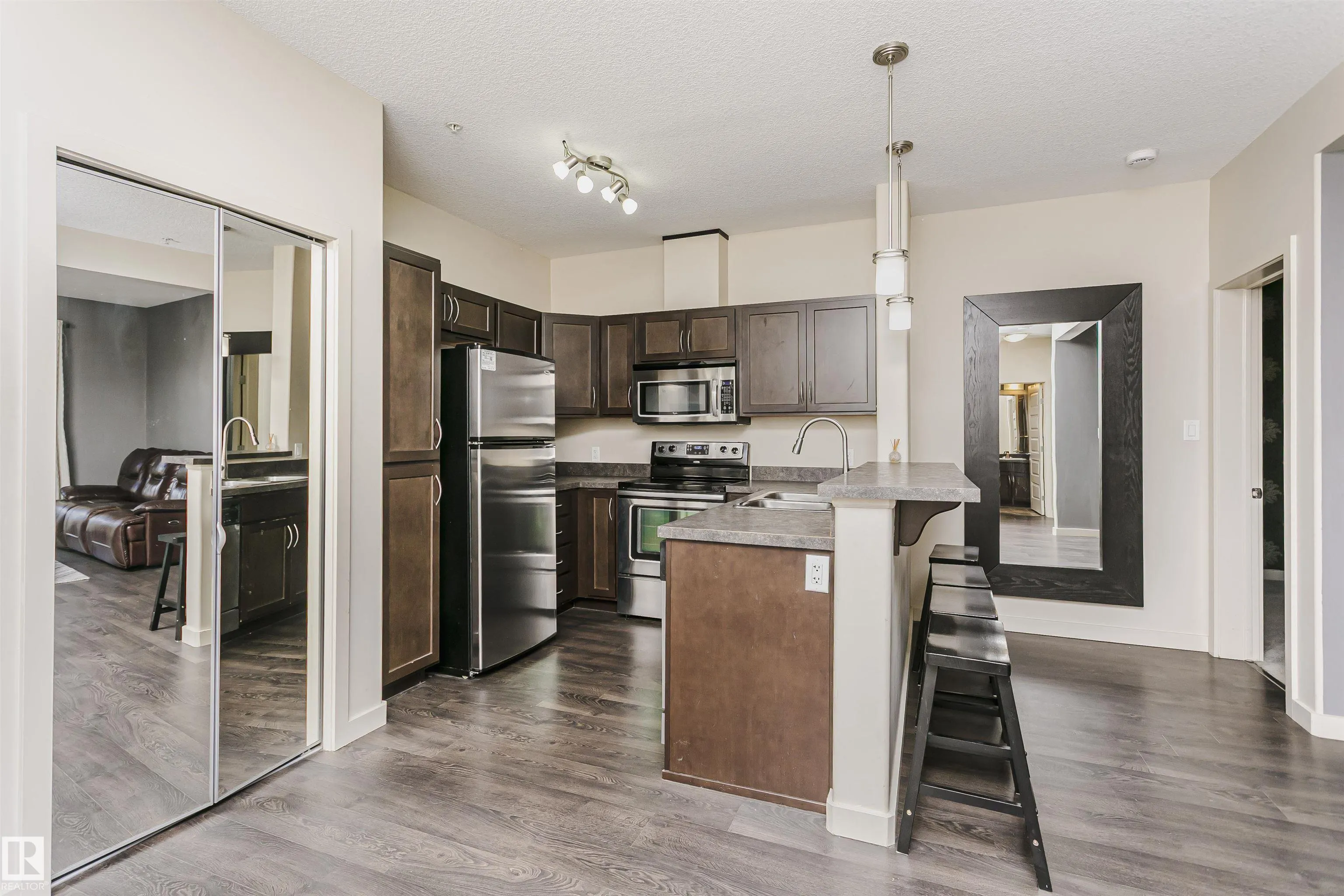 304 AMBLESIDE LINK