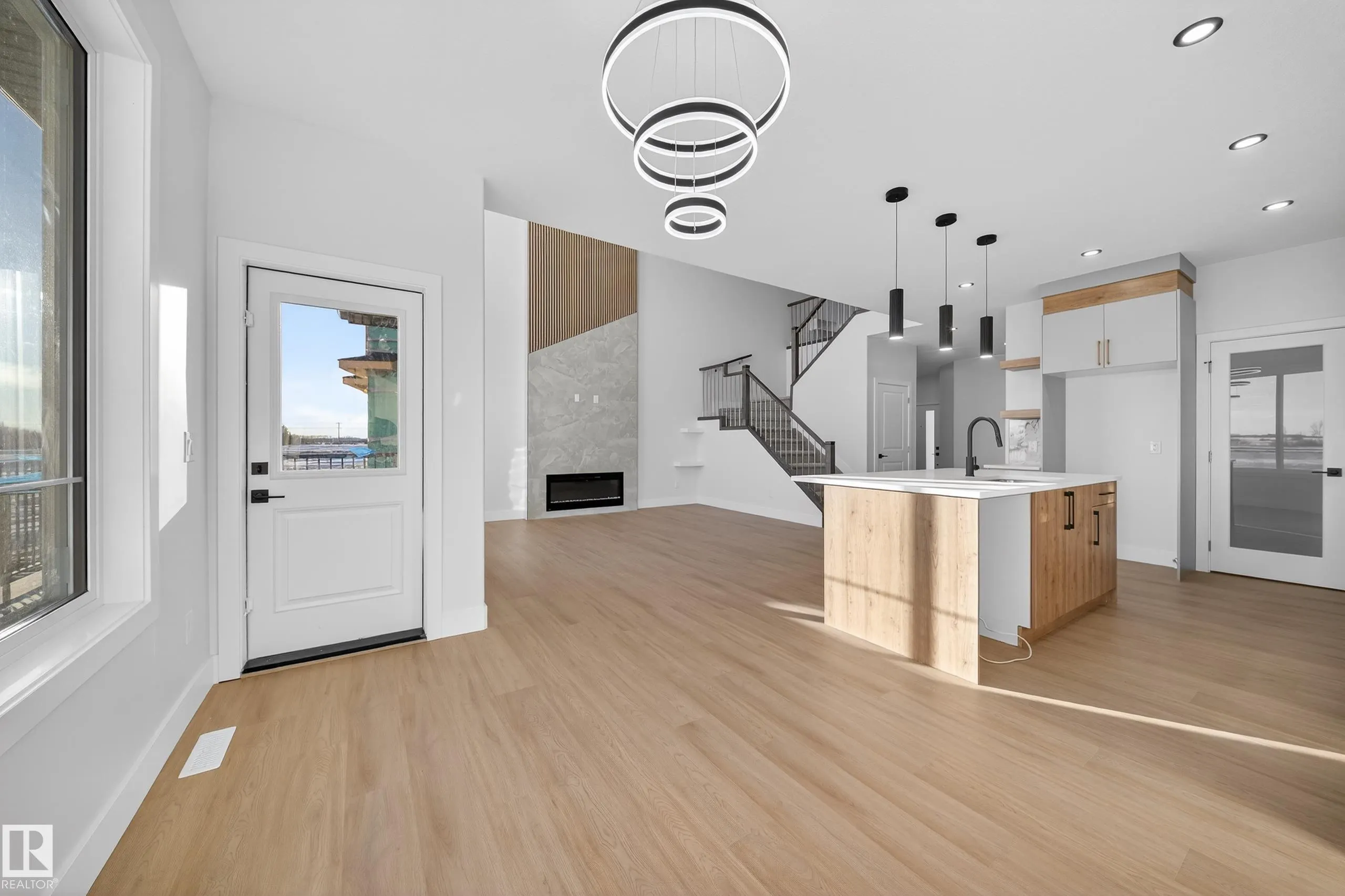 461 Crystal creek Link