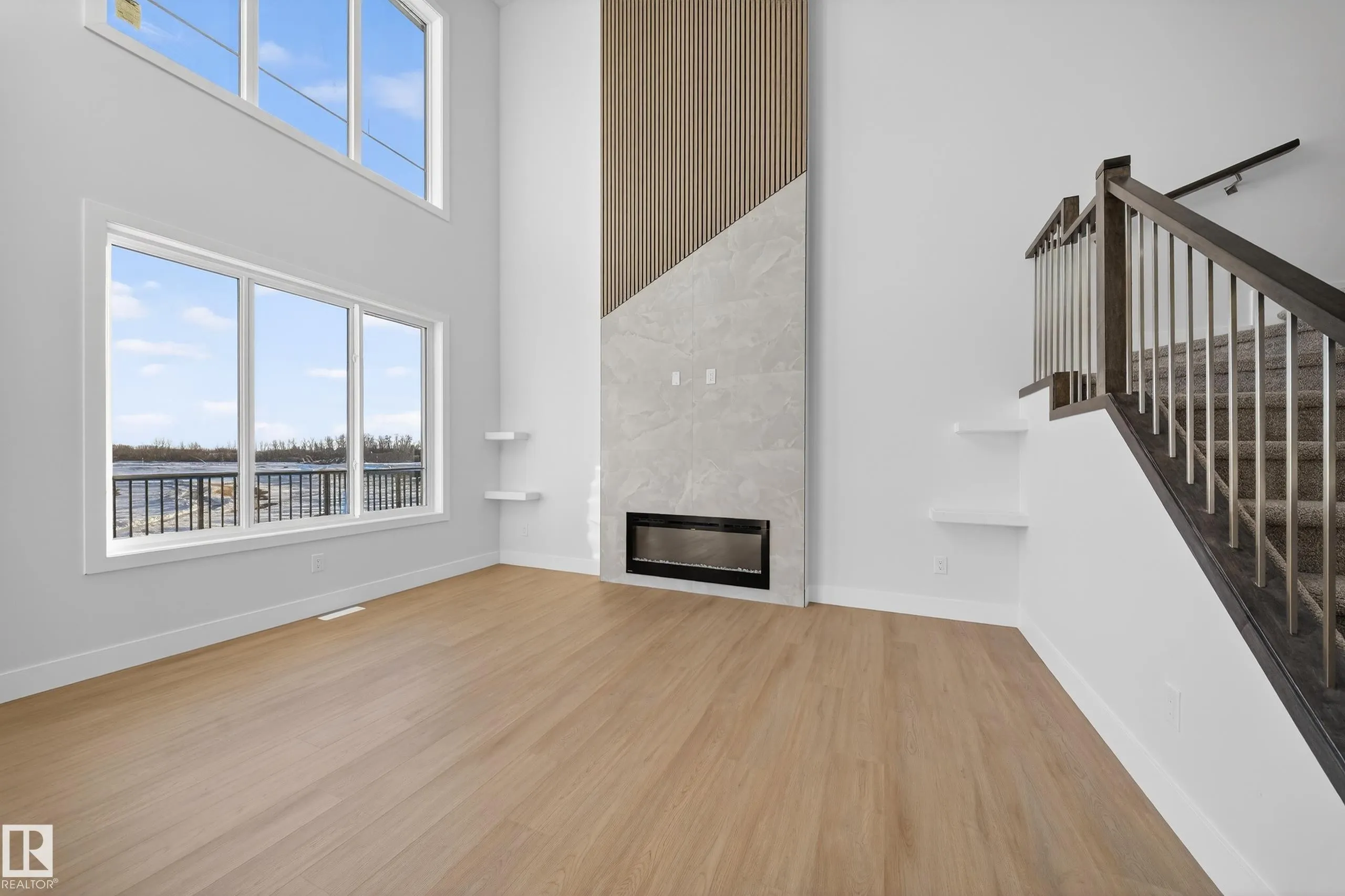 461 Crystal creek Link