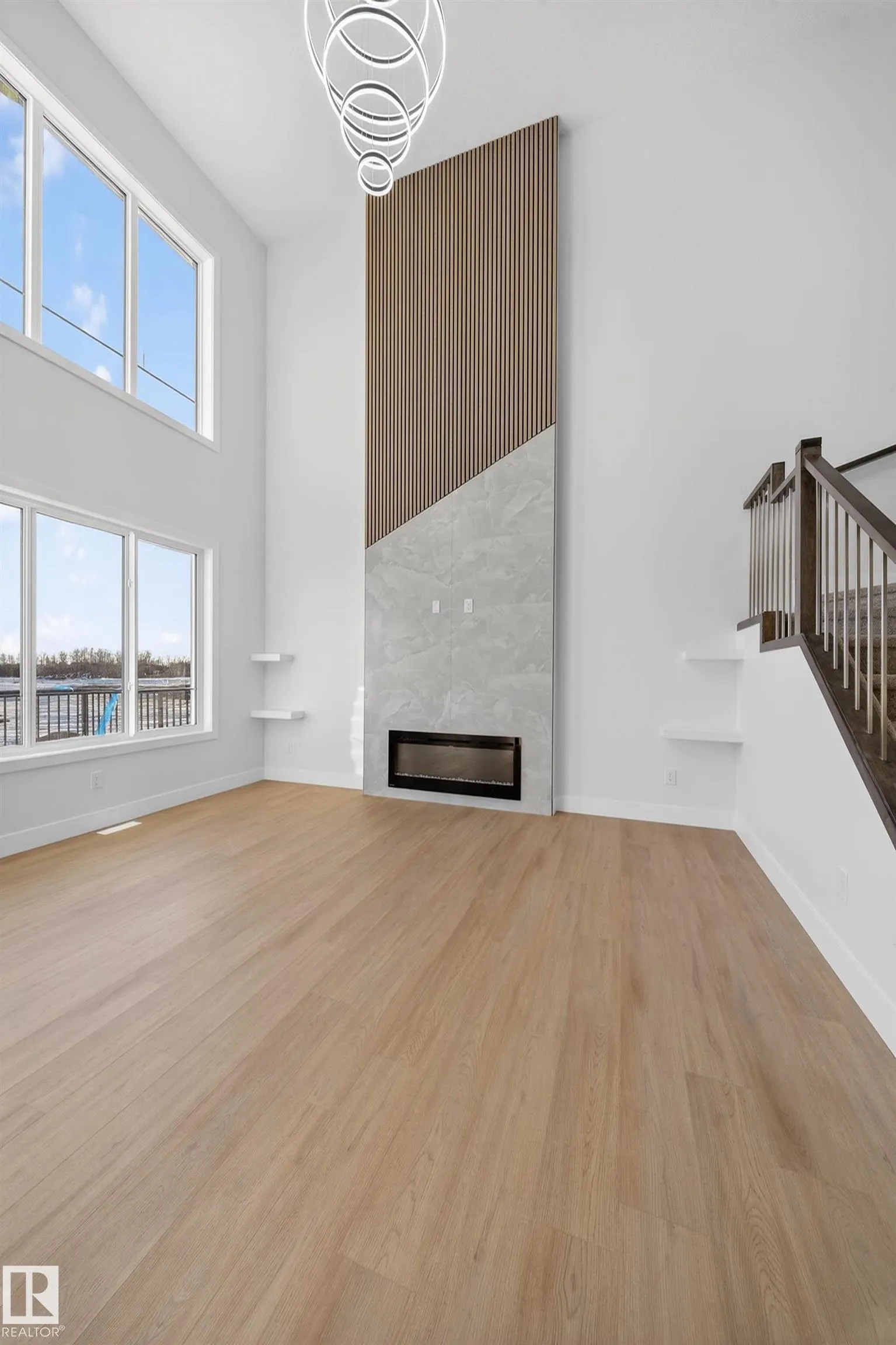 461 Crystal creek Link
