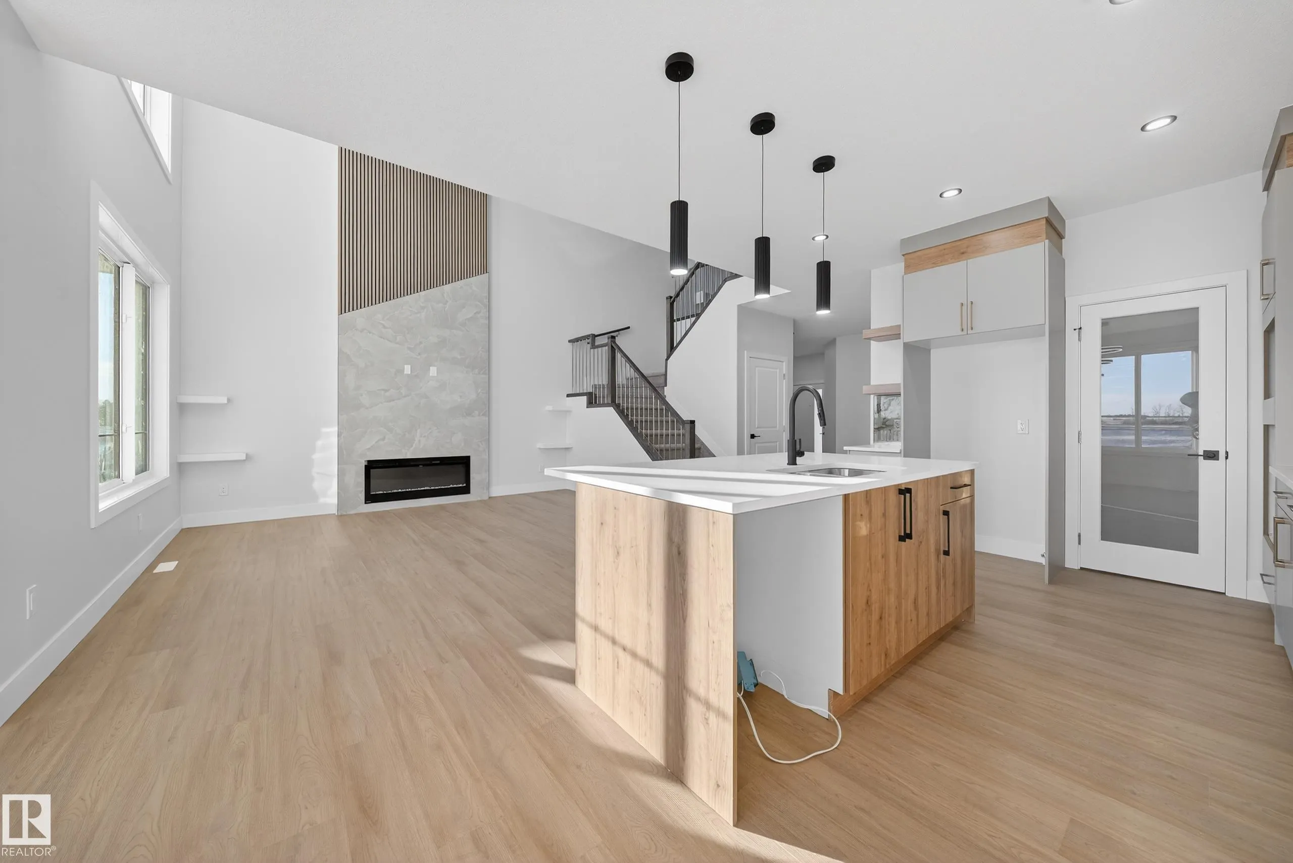 461 Crystal creek Link