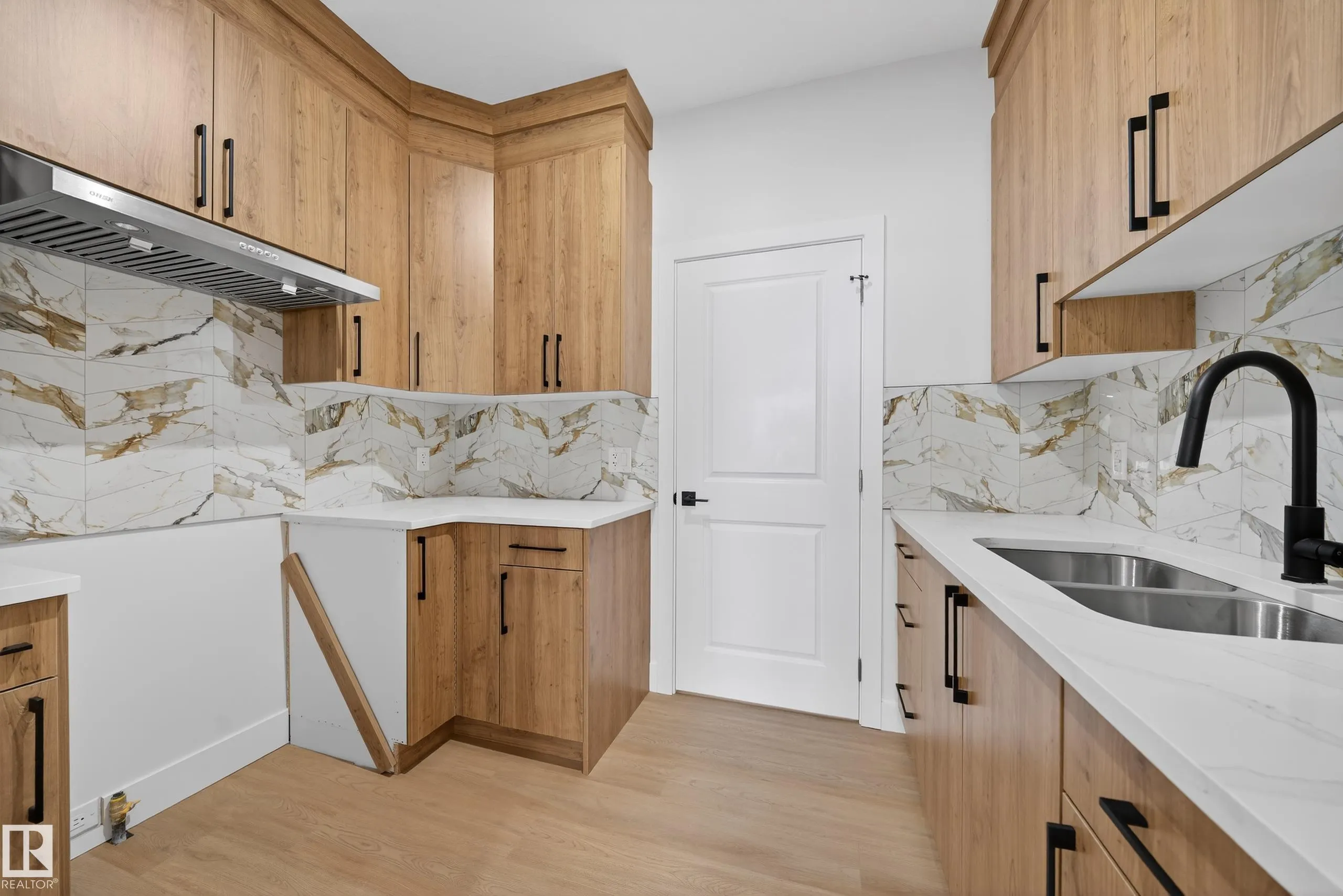 461 Crystal creek Link