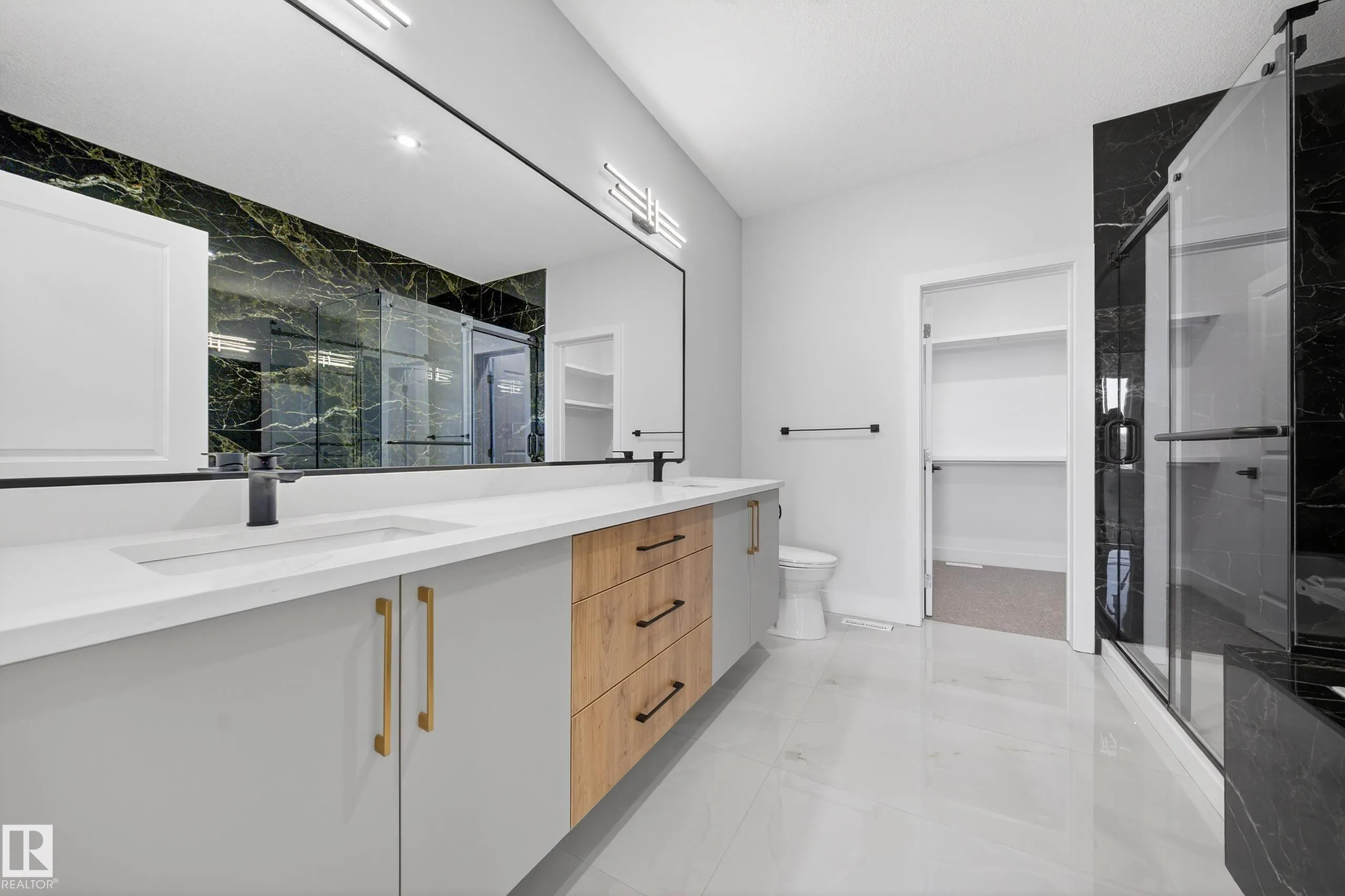 461 Crystal creek Link