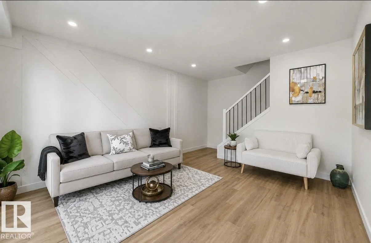 199B HOMESTEAD Crescent
