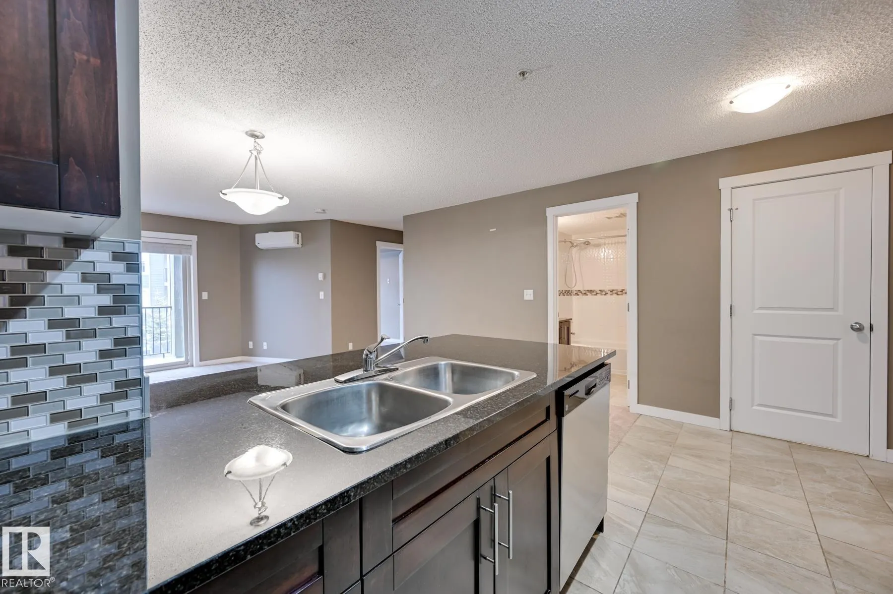 3211 JAMES MOWATT Trail