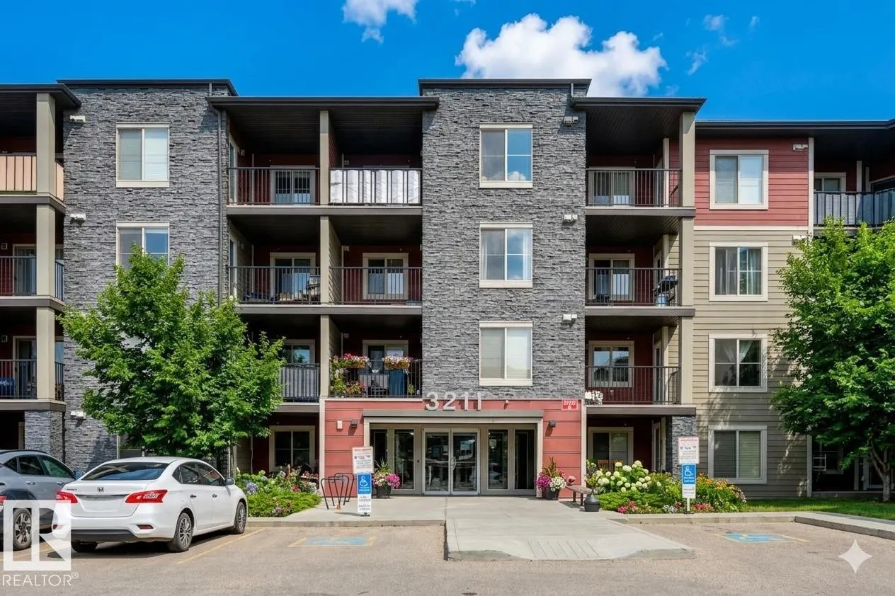 3211 JAMES MOWATT Trail