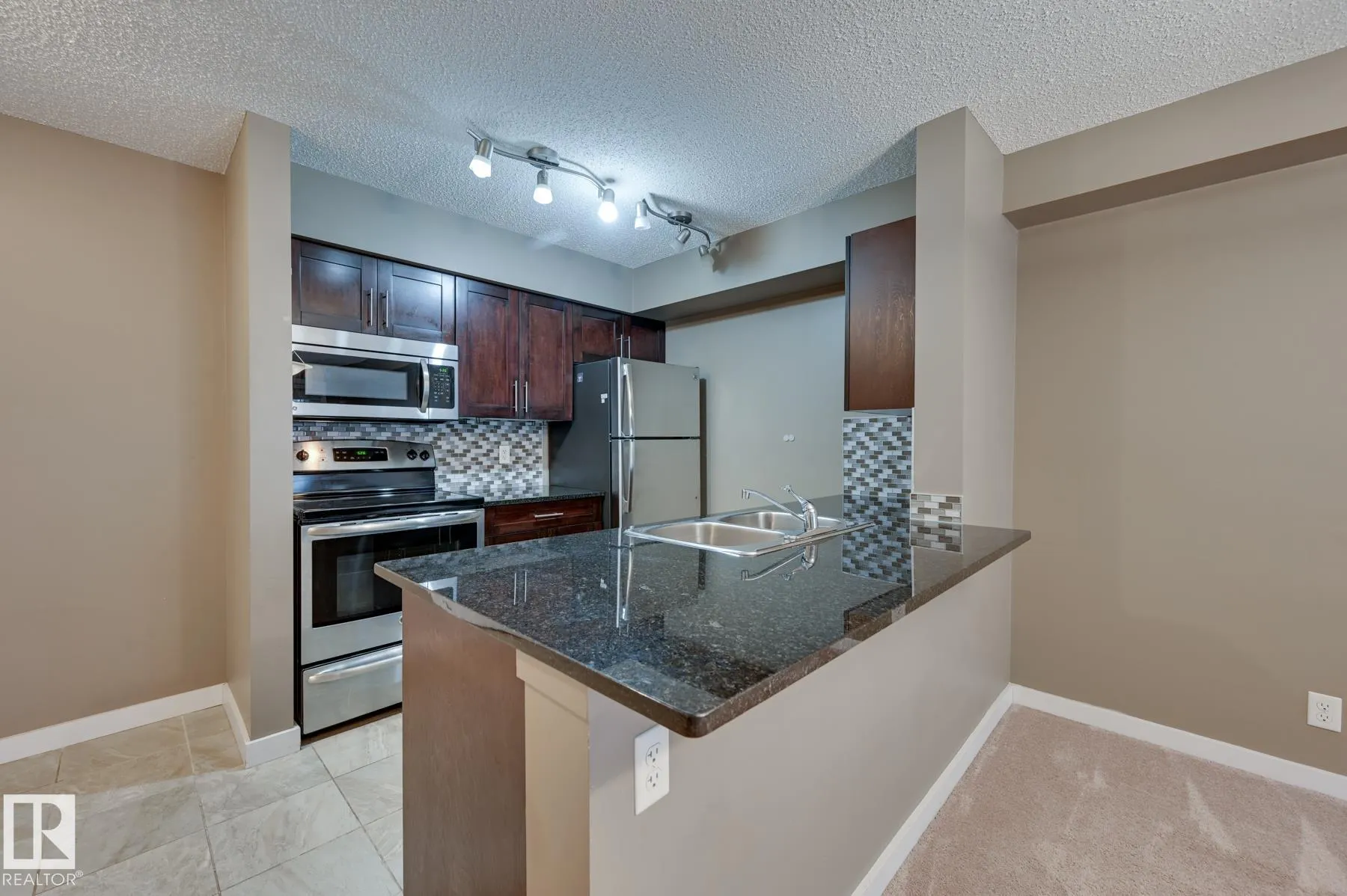 3211 JAMES MOWATT Trail