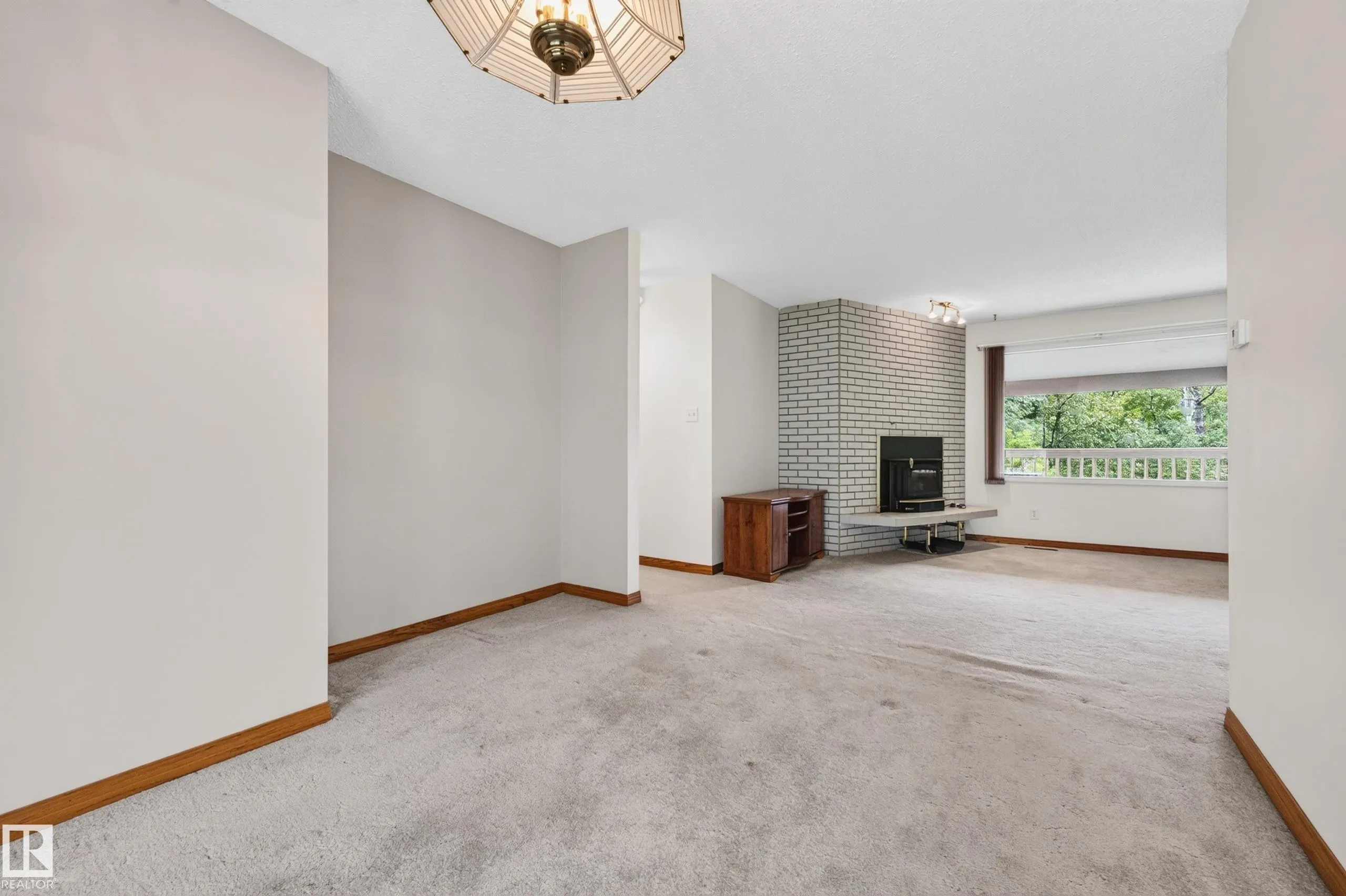 52063 RGE ROAD 225