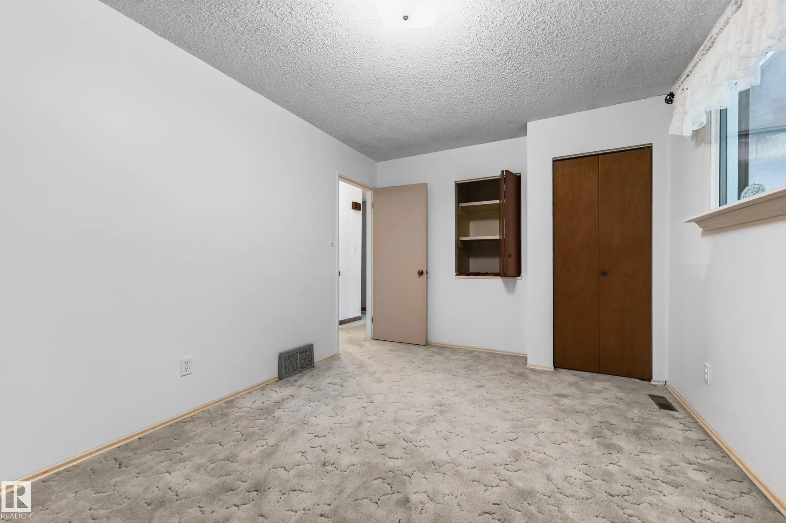 52063 RGE ROAD 225