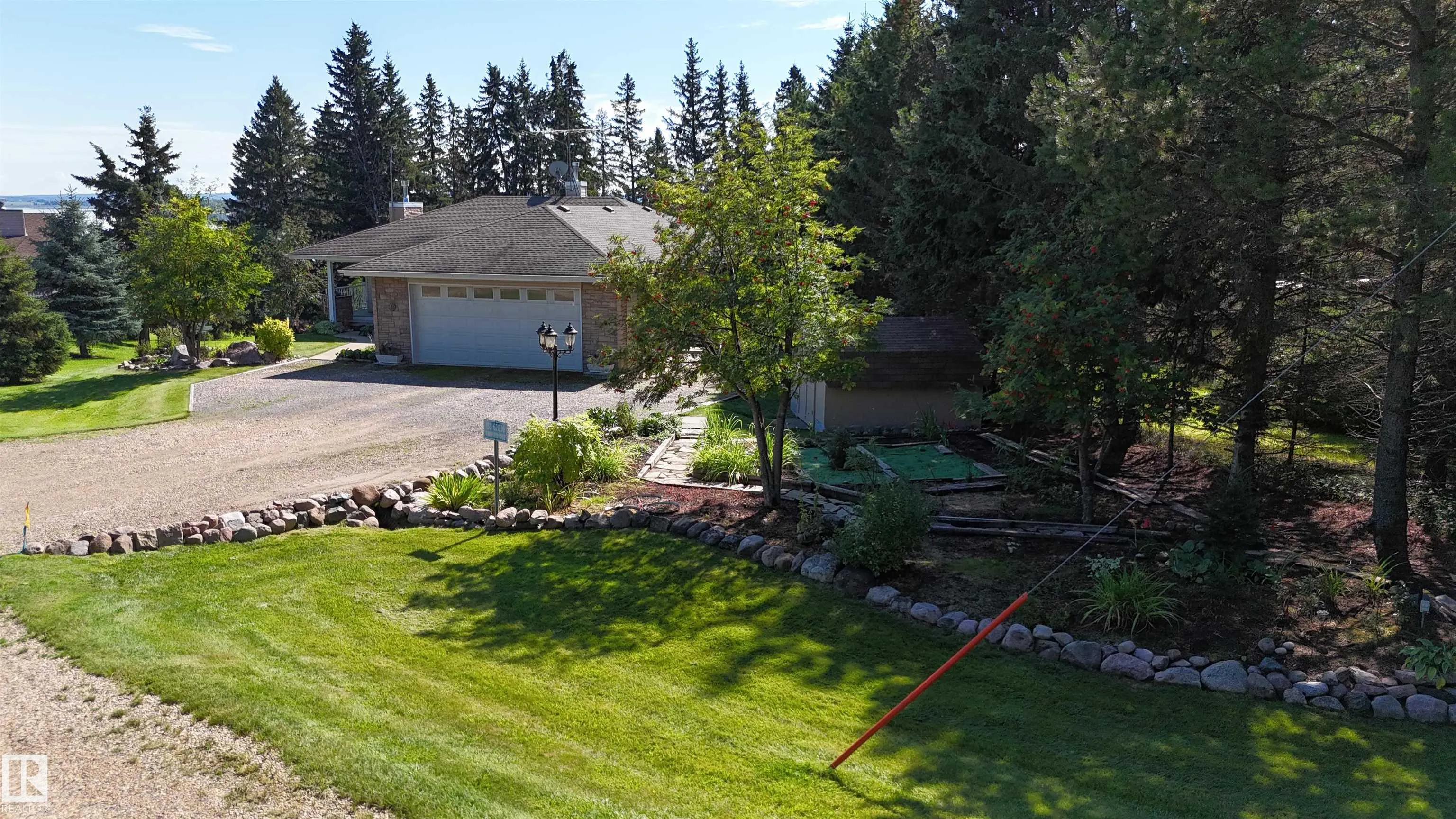 153 62036 Township Rd 462