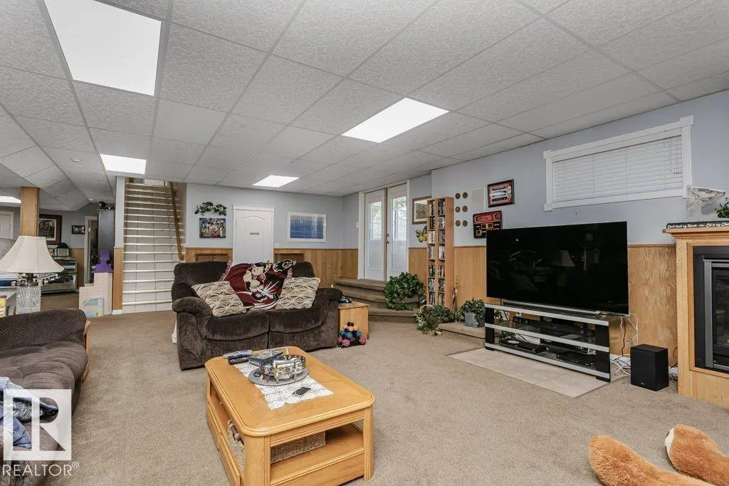 25574 TWP RD 492