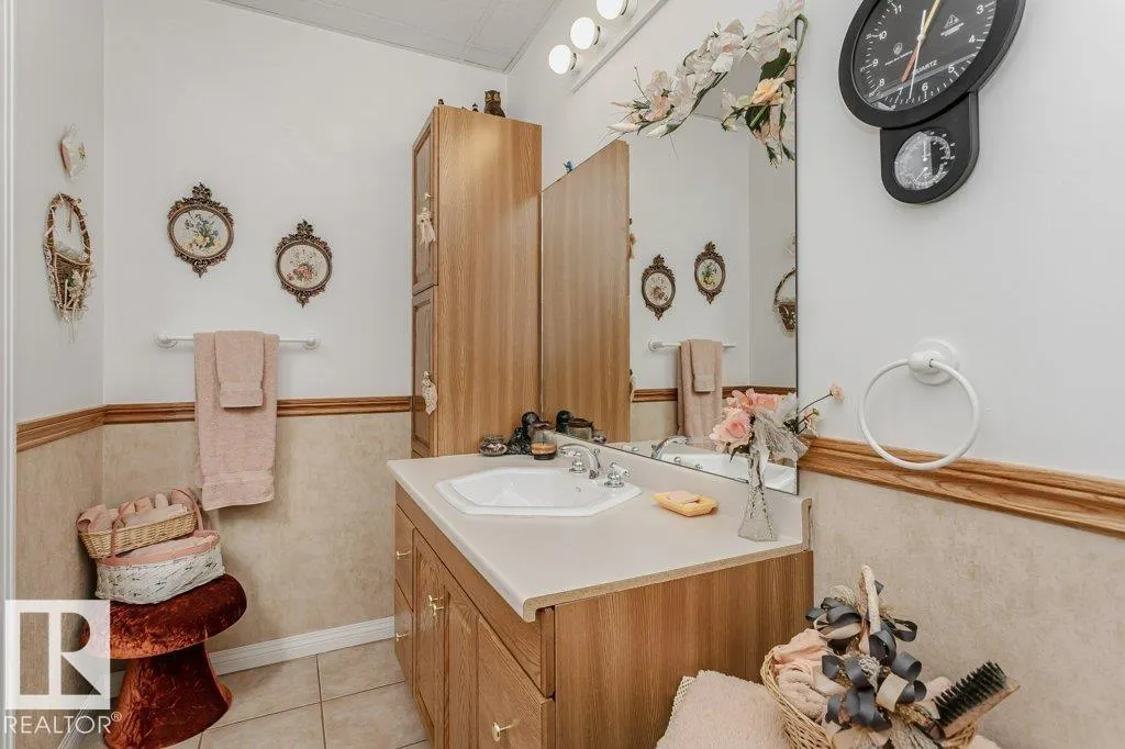 25574 TWP RD 492