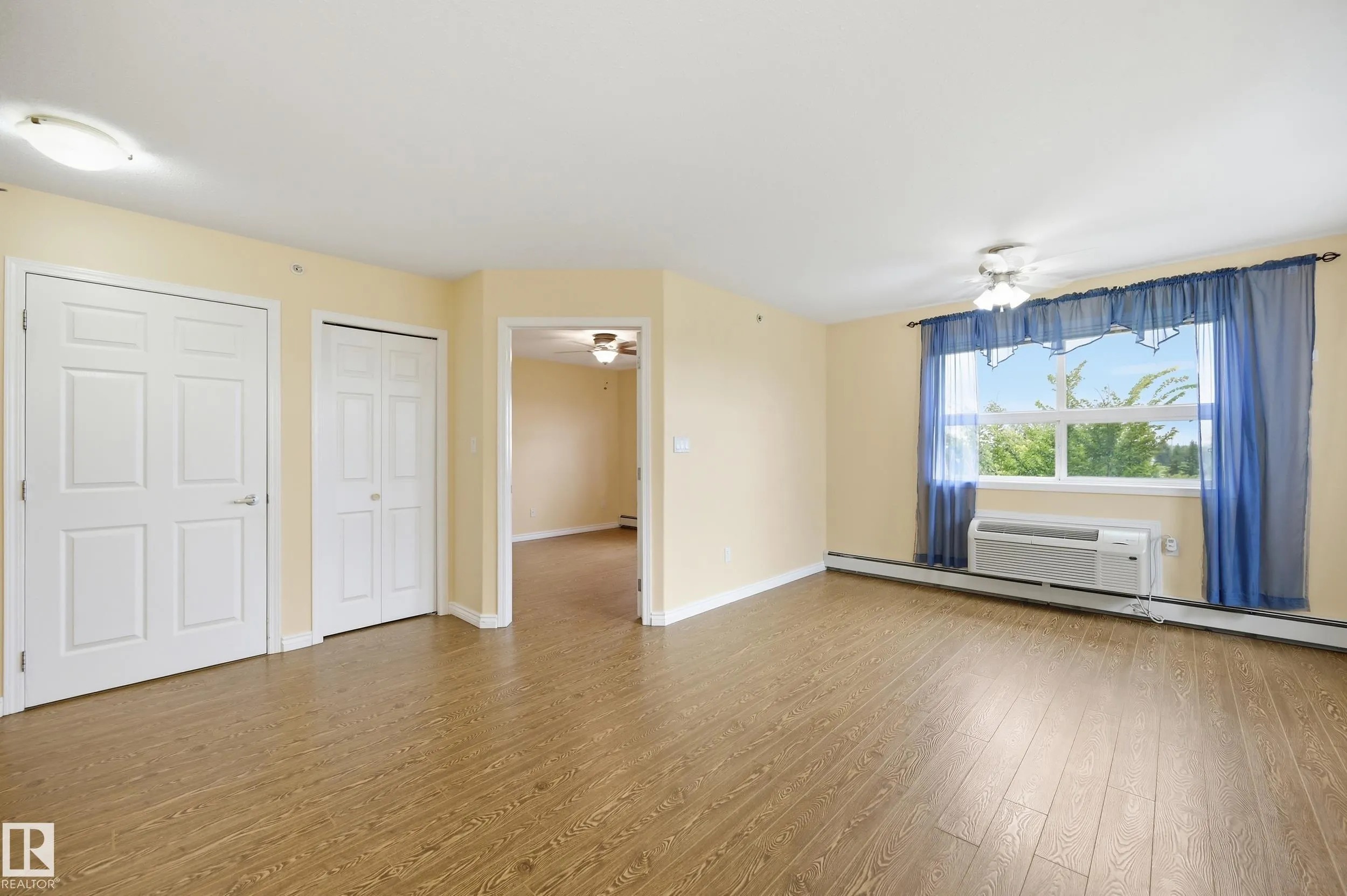 8802 Southfort Drive