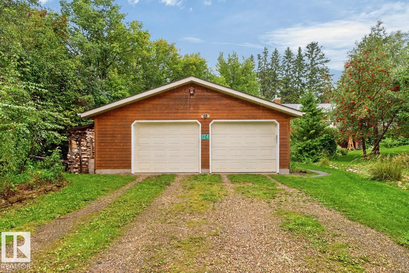 4521 LAKESHORE Road