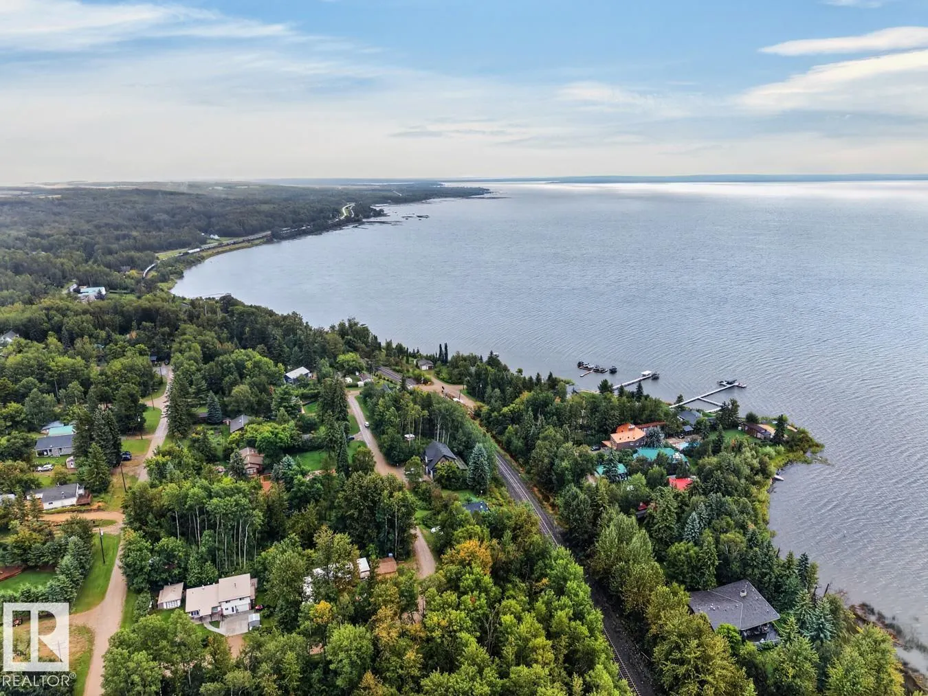 4521 LAKESHORE Road