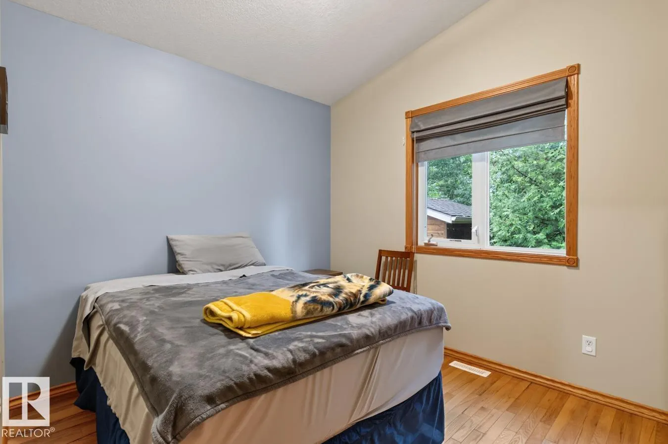 4521 LAKESHORE Road