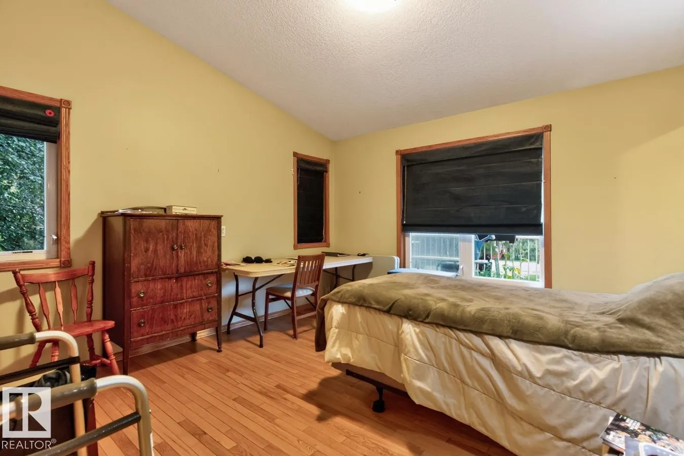 4521 LAKESHORE Road