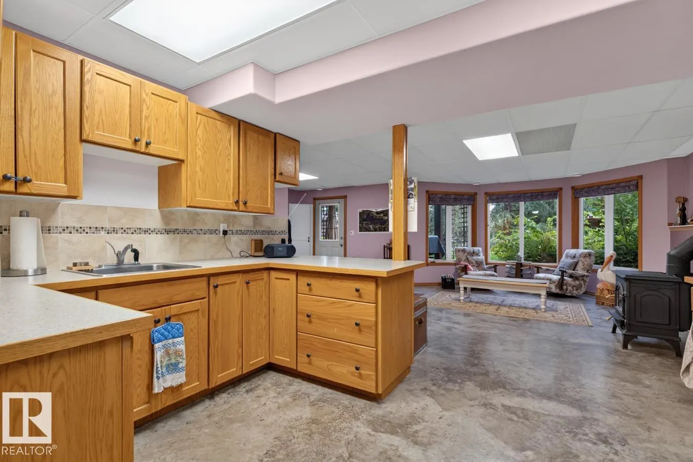 4521 LAKESHORE Road