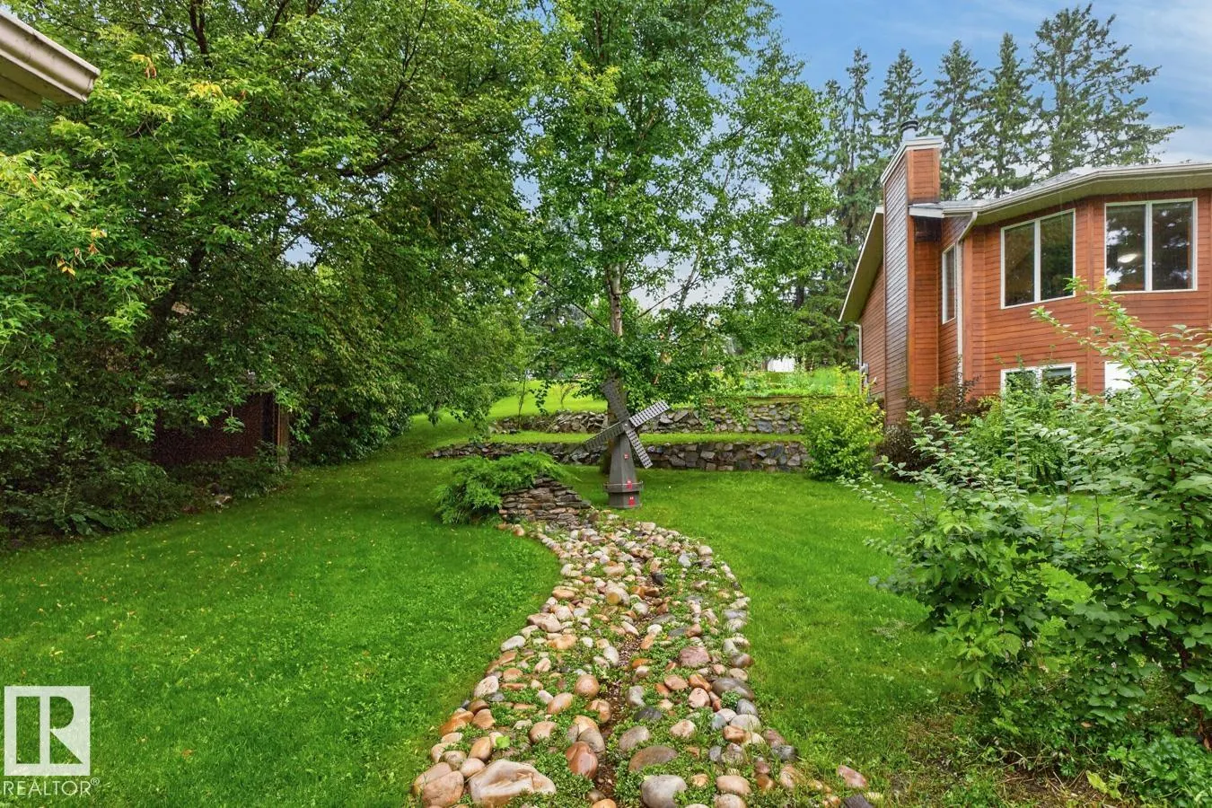 4521 LAKESHORE Road