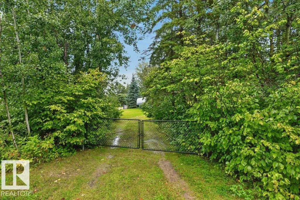 52515 RGE ROAD 52