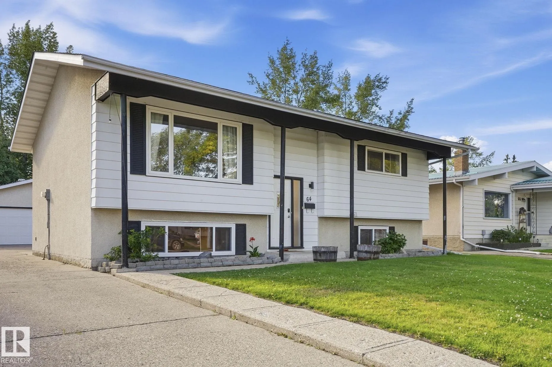 64 APACHE Crescent