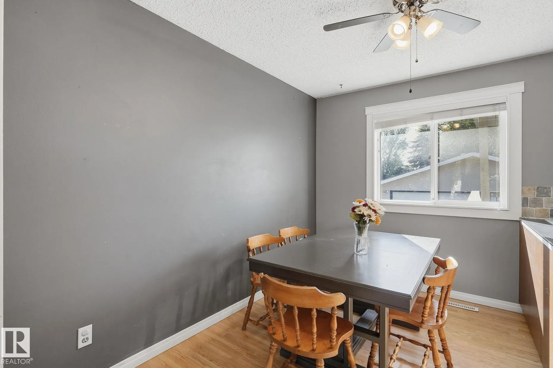 64 APACHE Crescent