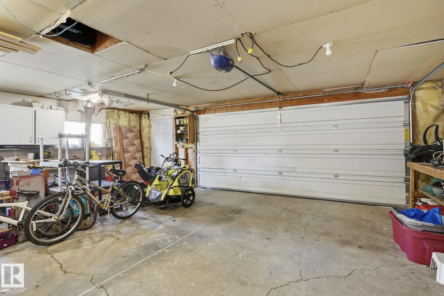 64 APACHE Crescent