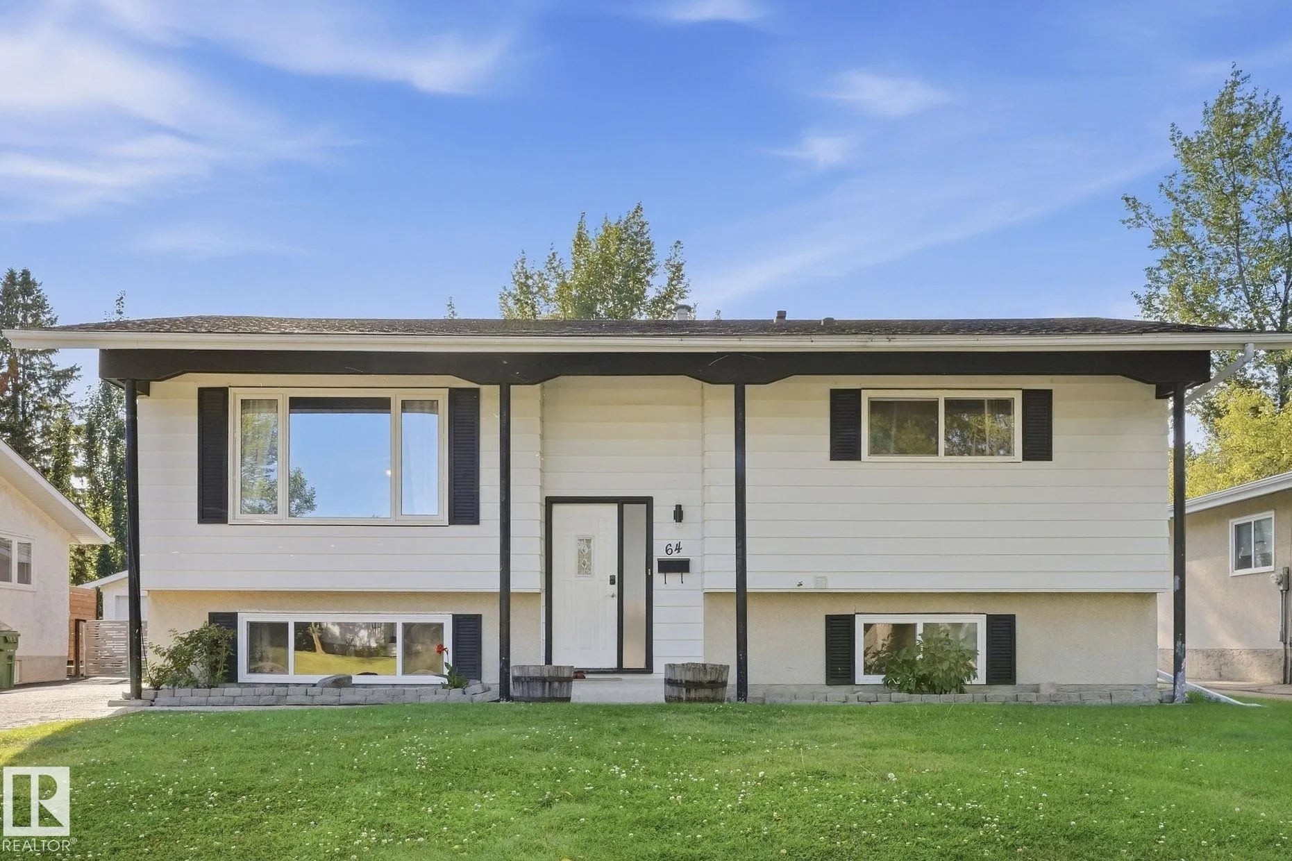 64 APACHE Crescent